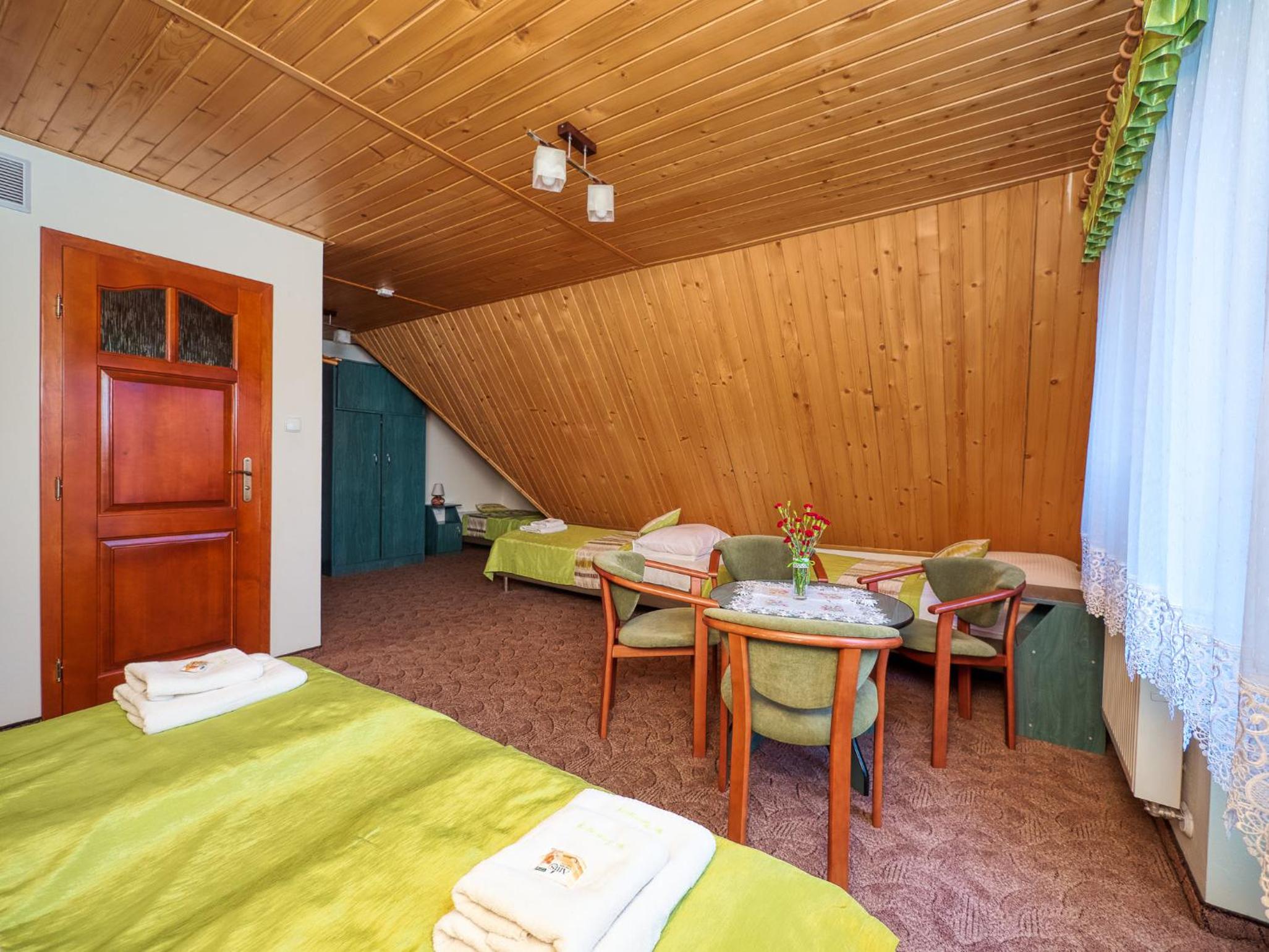 Quadruple Room with Balcony photo 2