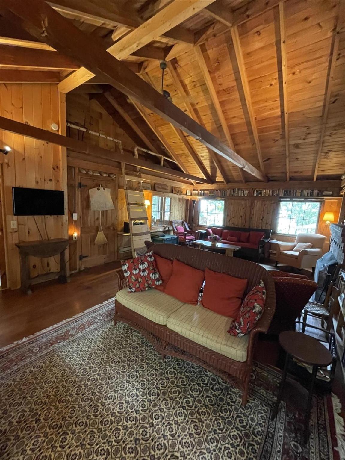 Four-Bedroom Vacation Home photo 1