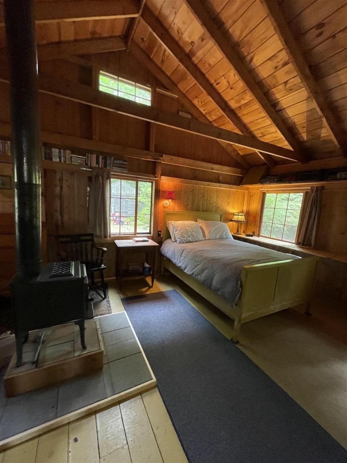 Four-Bedroom Vacation Home photo 2