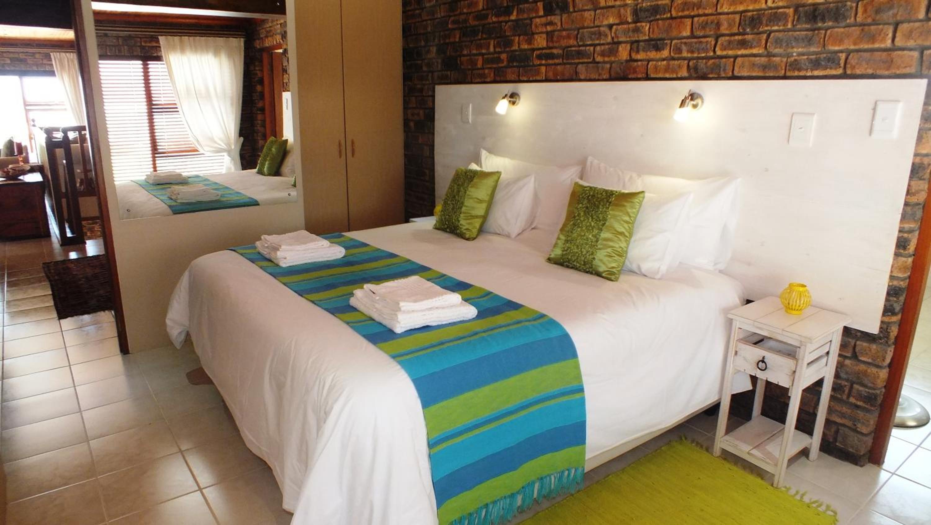 Comfort King Room photo 3