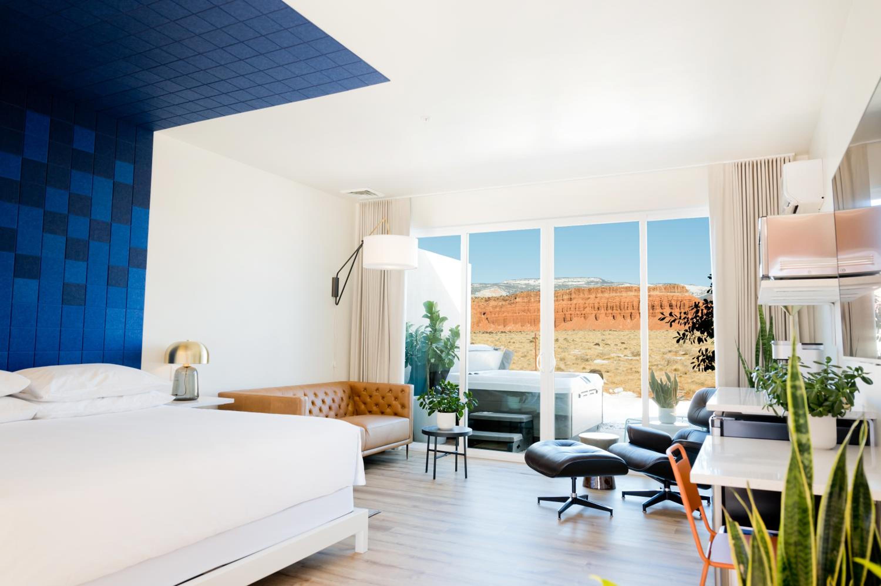 Superior King Room - Photo 8