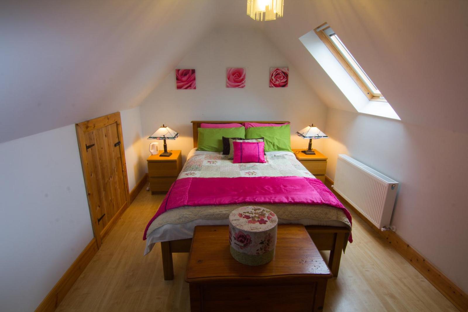 Double Room with Shared Bathroom photo 1