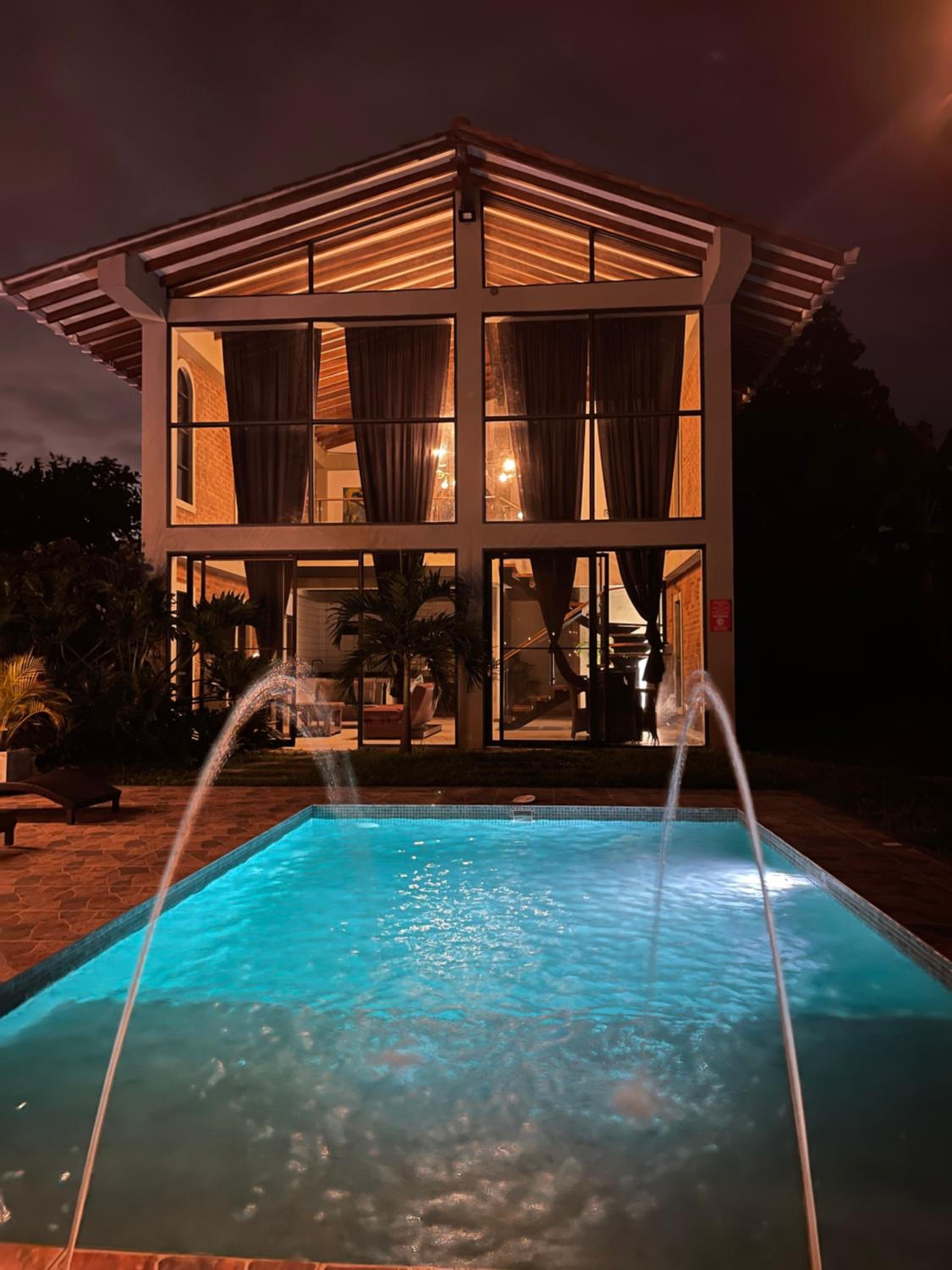Deluxe Villa photo 2