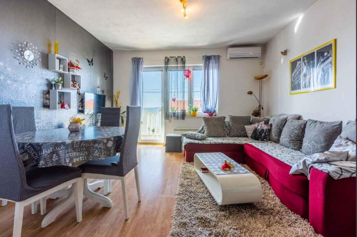 Apartment 1