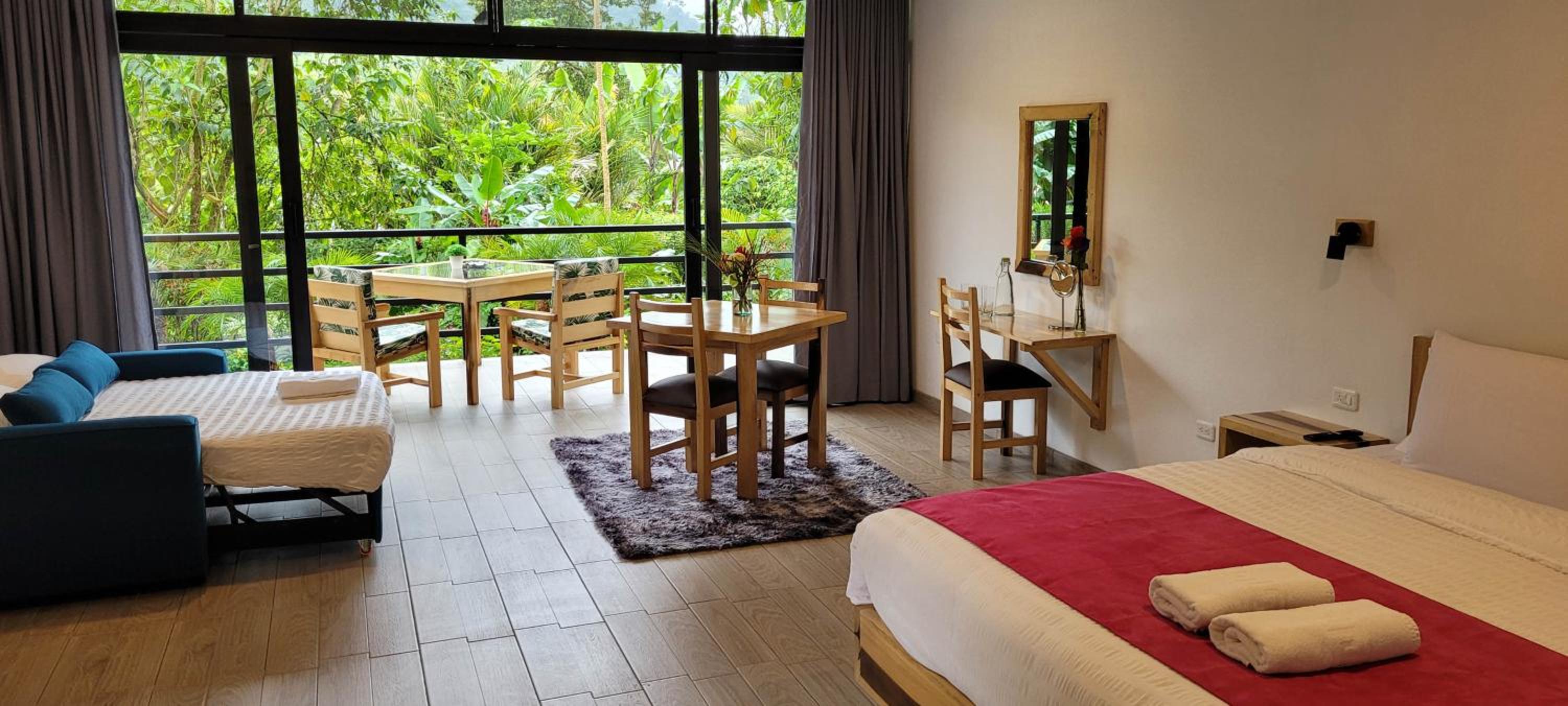 King Suite with Spa Bath photo 3