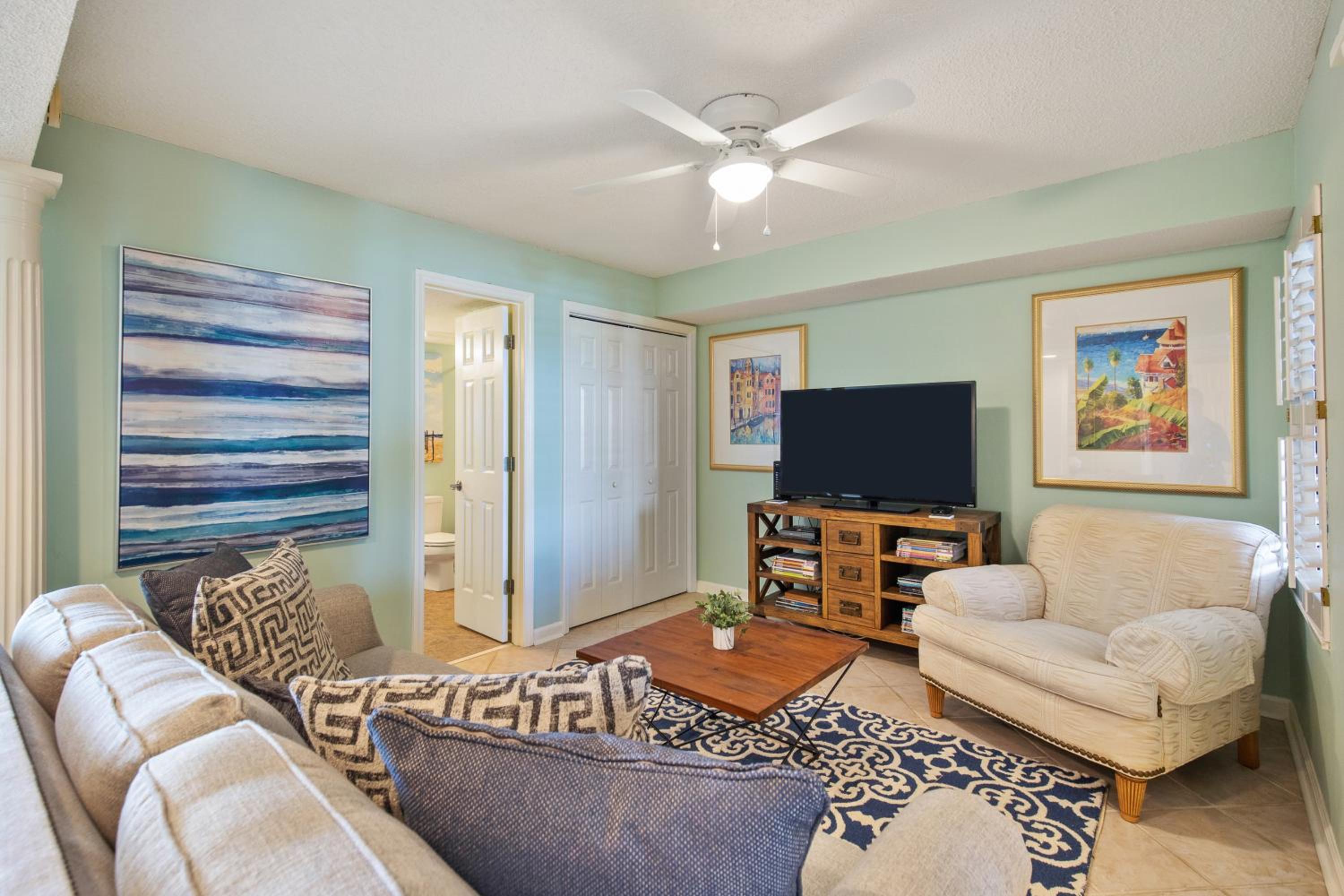 Three-Bedroom Villa photo 1