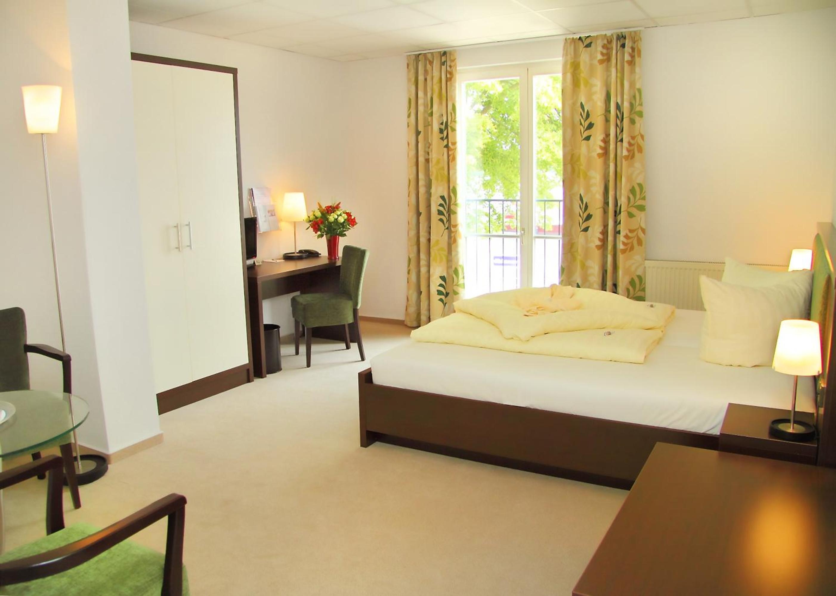 Double Room Lake View - Photo 1
