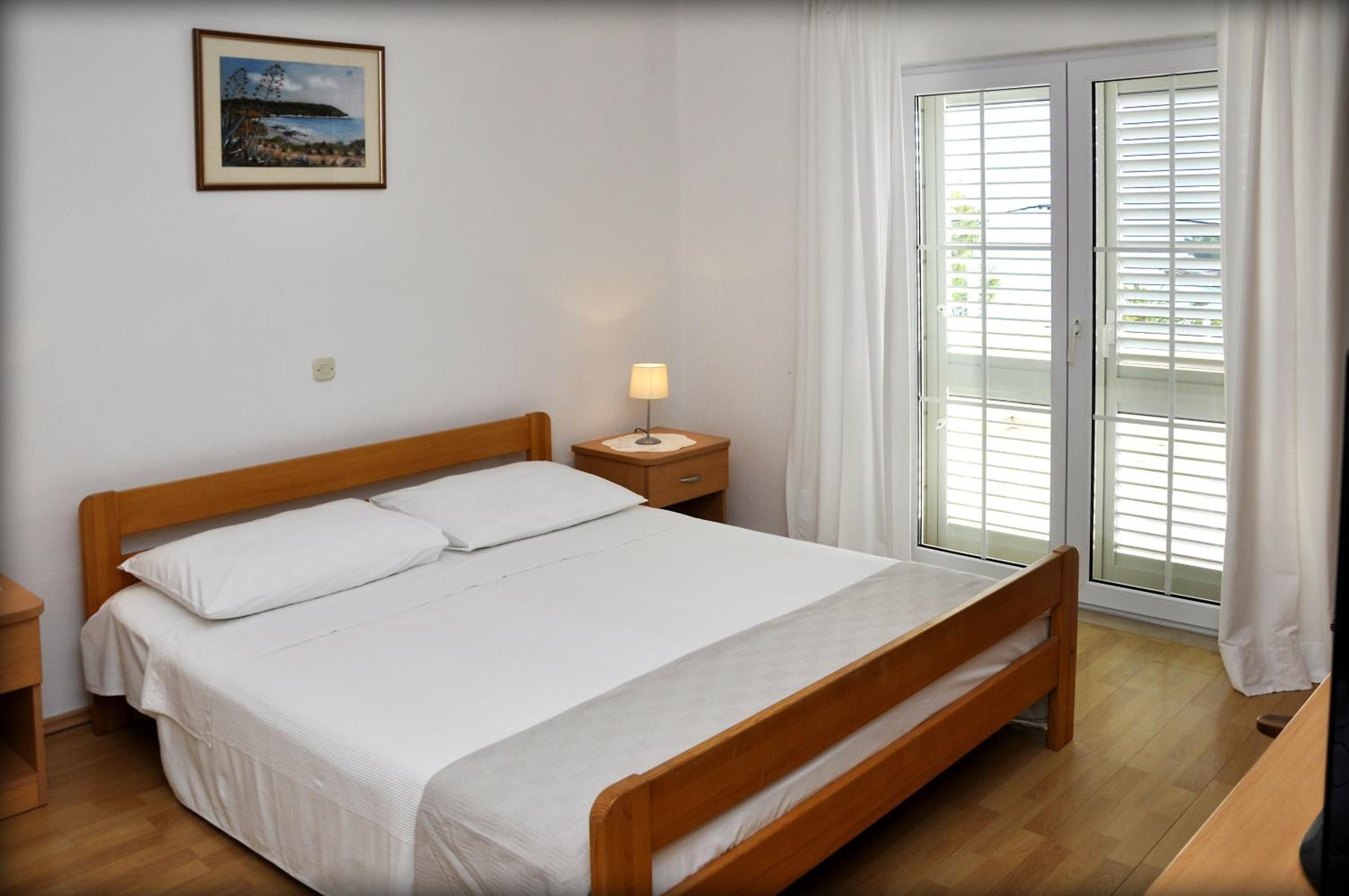 Special Offer - Deluxe Apartment - Daily Private Yacht Excursions Included photo 1