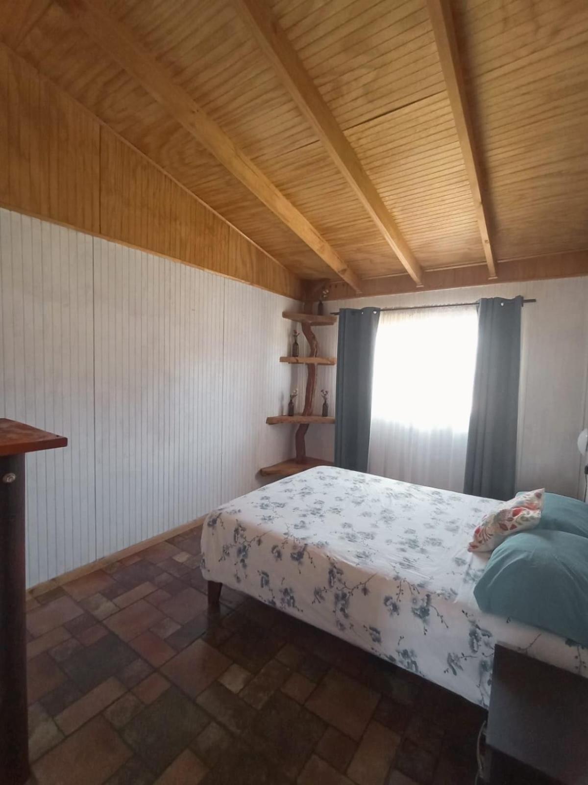 Four-Bedroom House photo 2