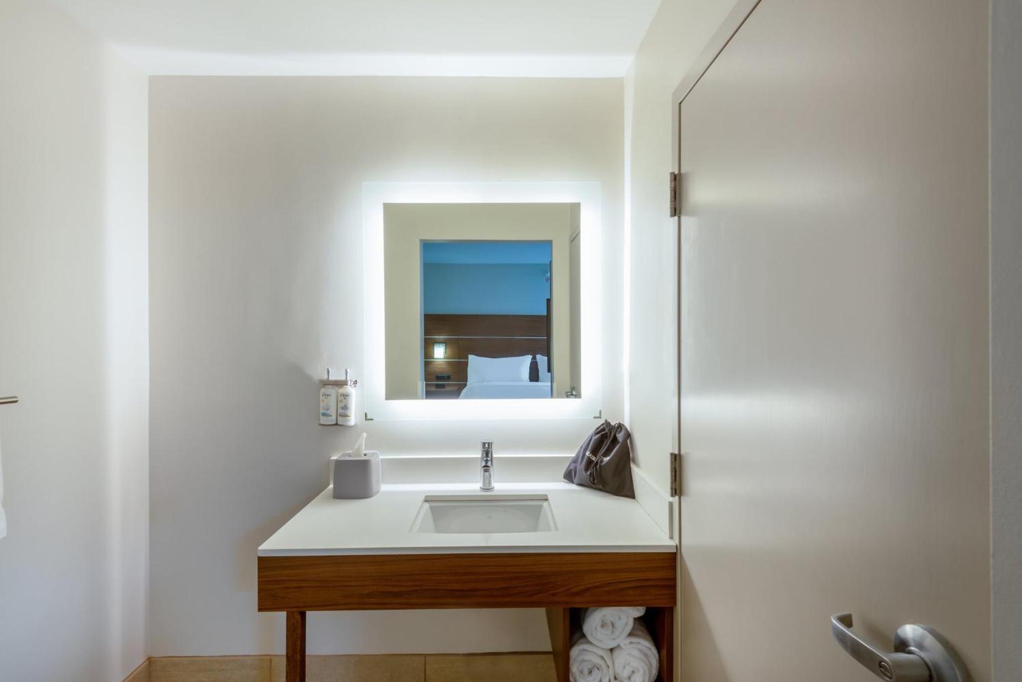 King Suite with Sofa Bed - Photo 2