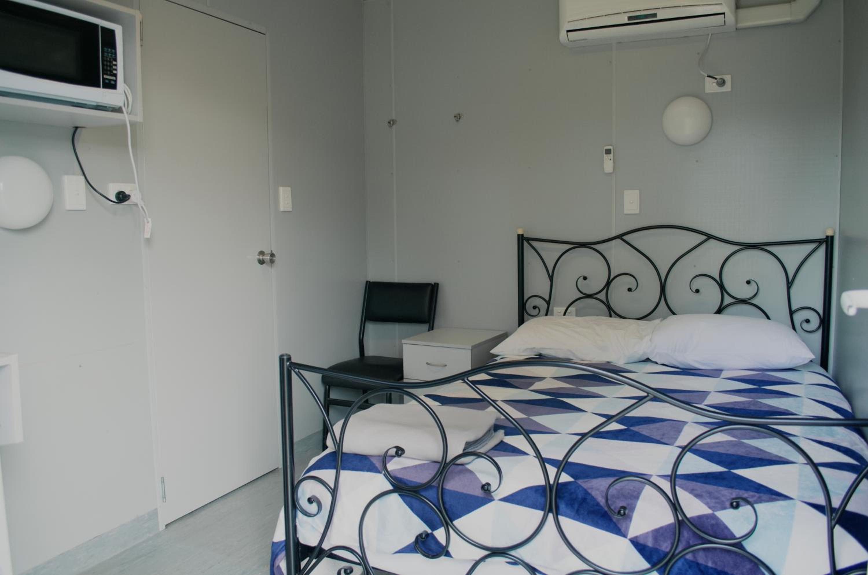 Budget Double Room photo 1