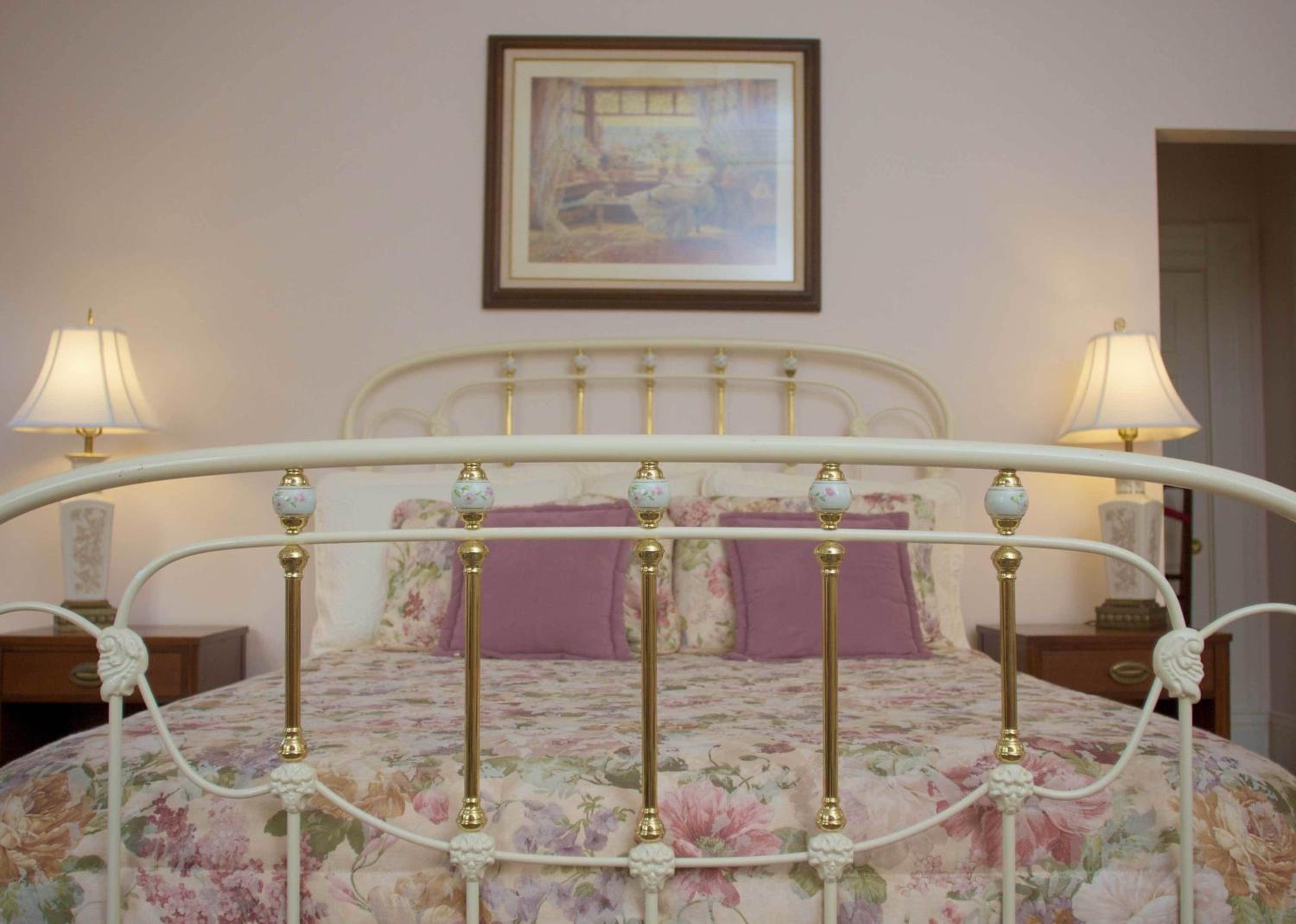 Standard Double Room - Photo 8