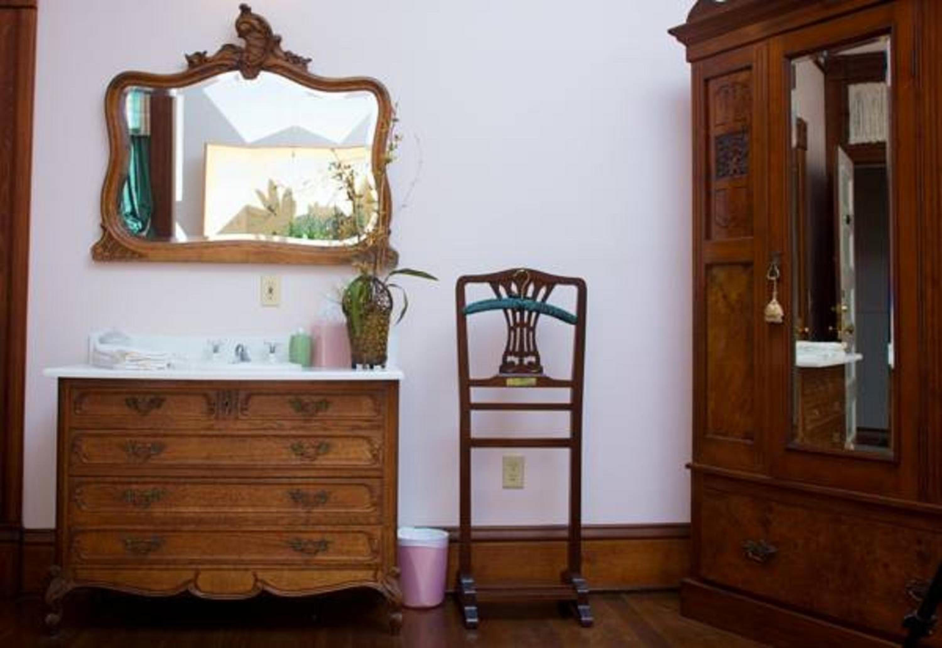 Queen Room - Photo 2