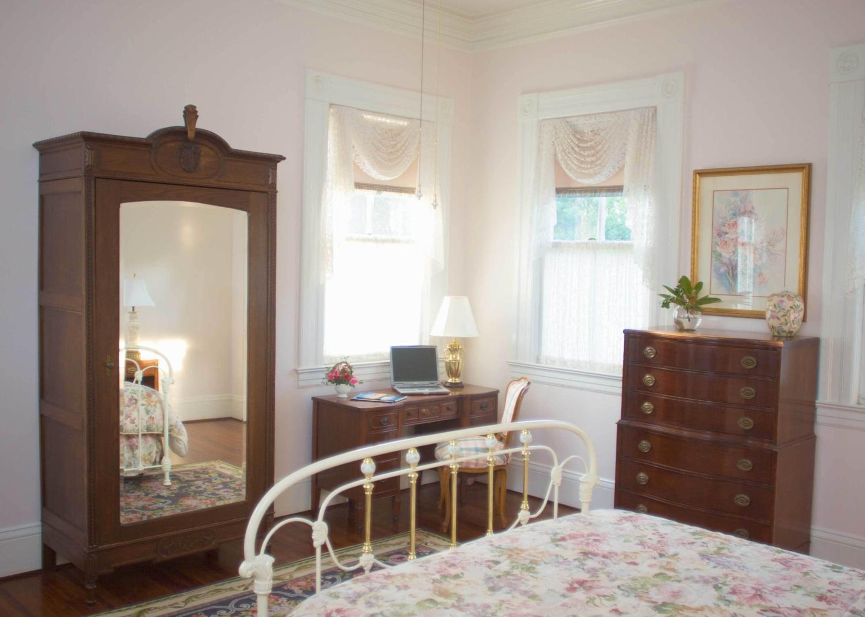 Standard Double Room - Photo 4