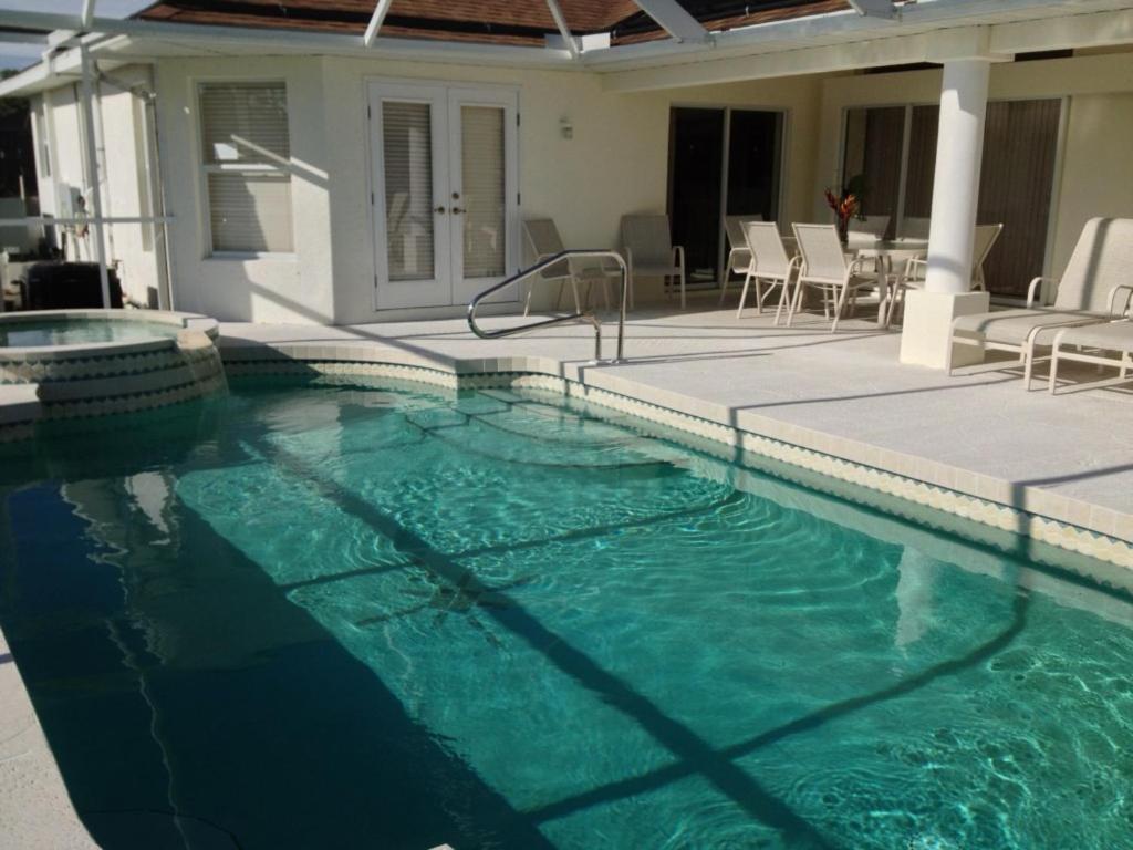 Four-Bedroom Villa photo 2