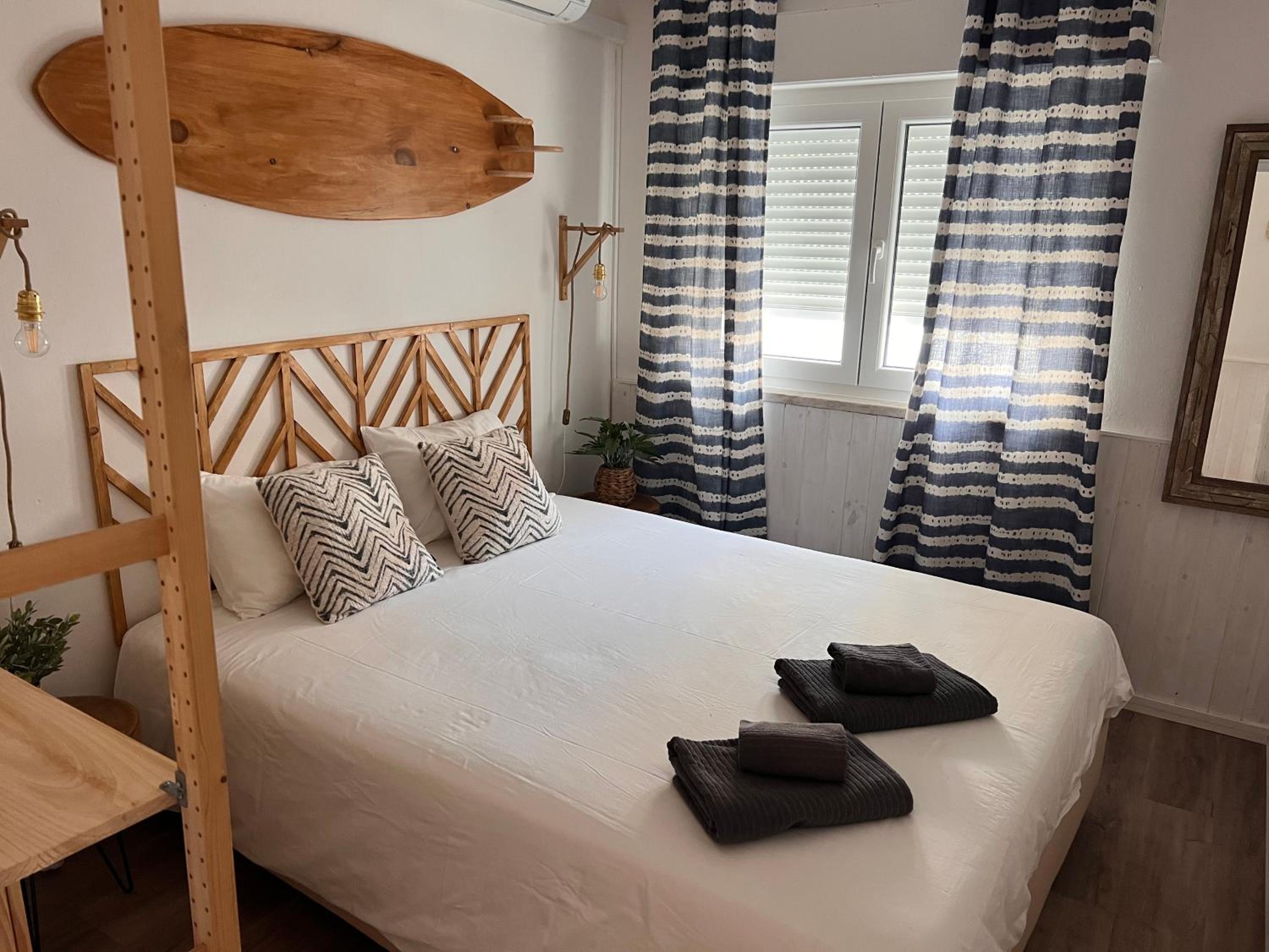 One-Bedroom House - Photo 7