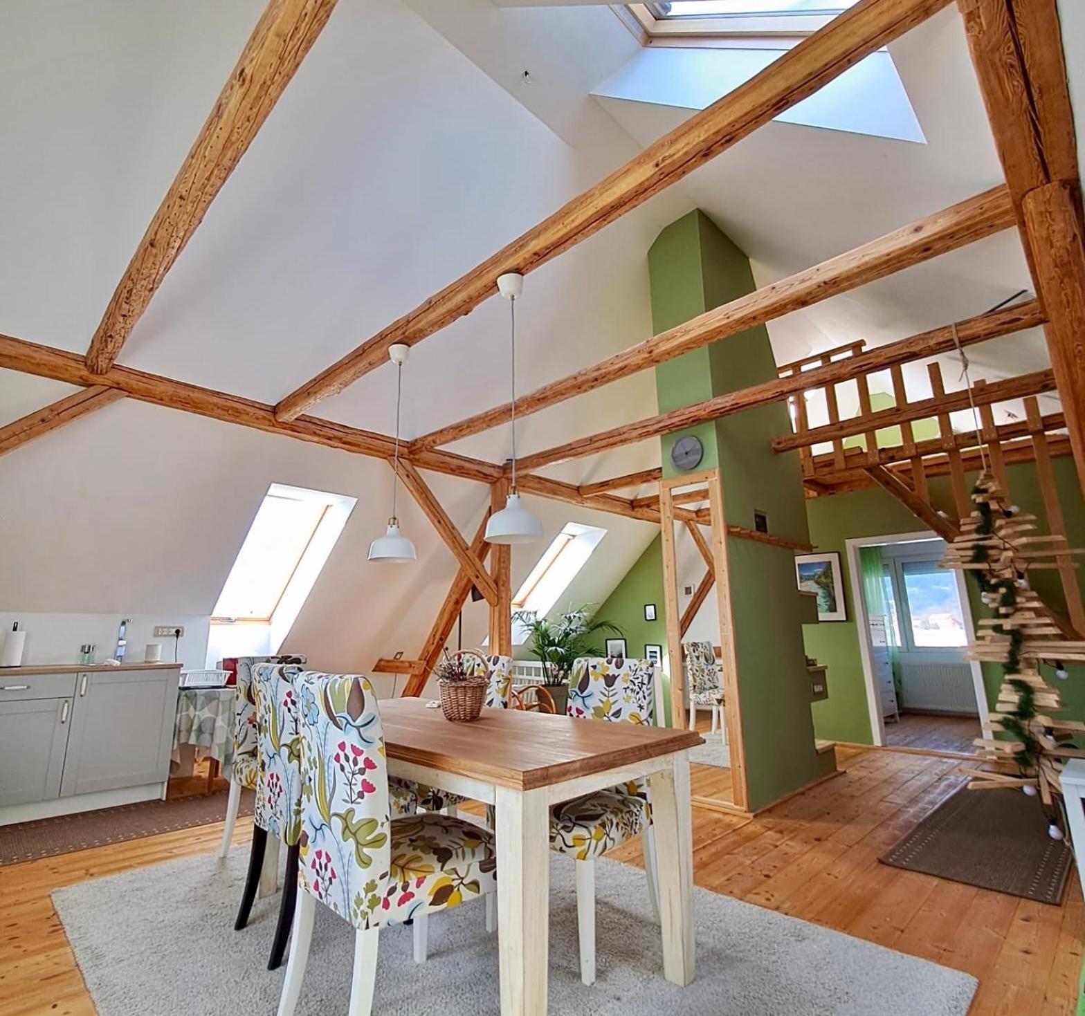 Loft photo 3