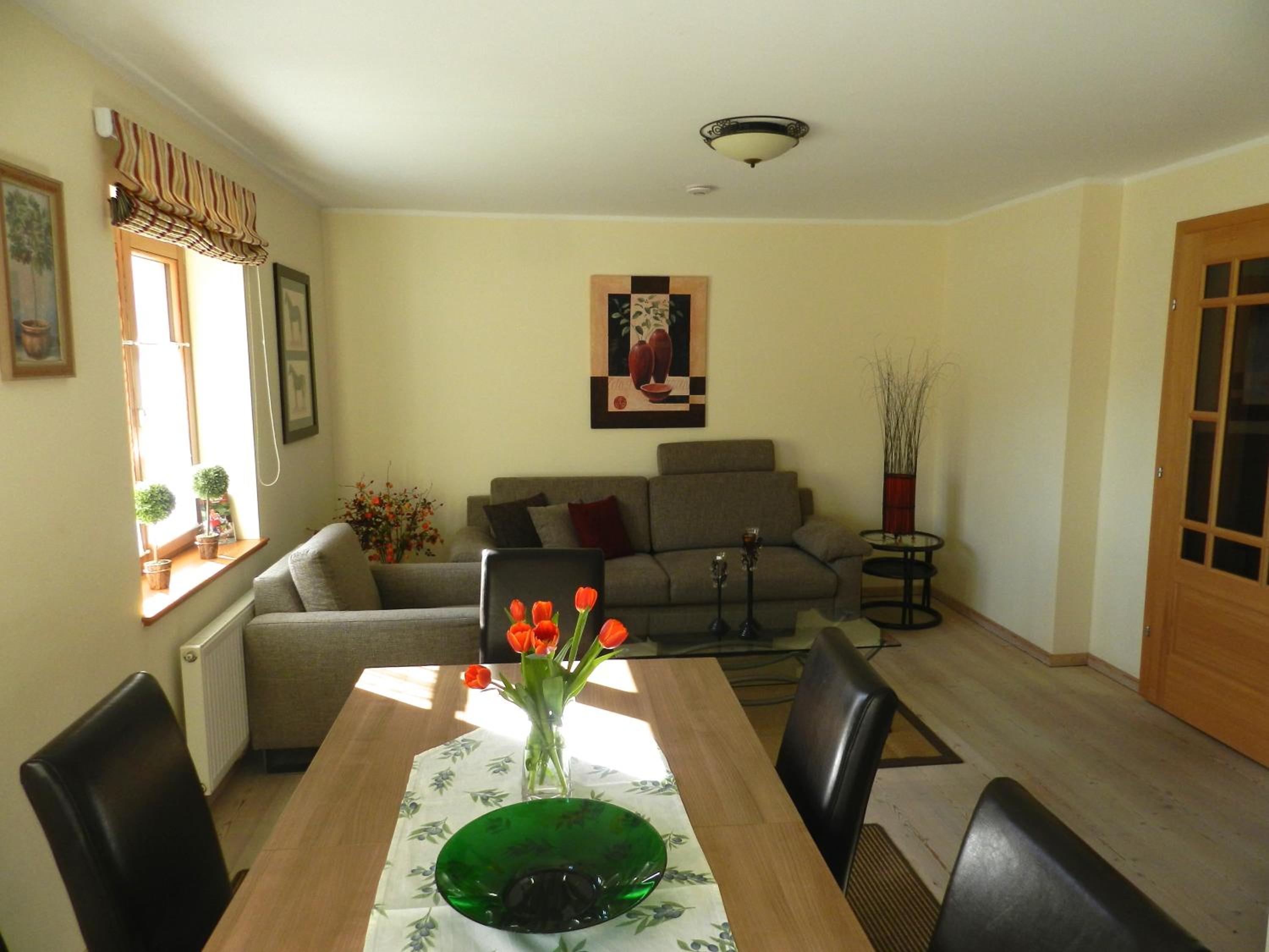 Two-Bedroom Apartment with Terrace photo 2