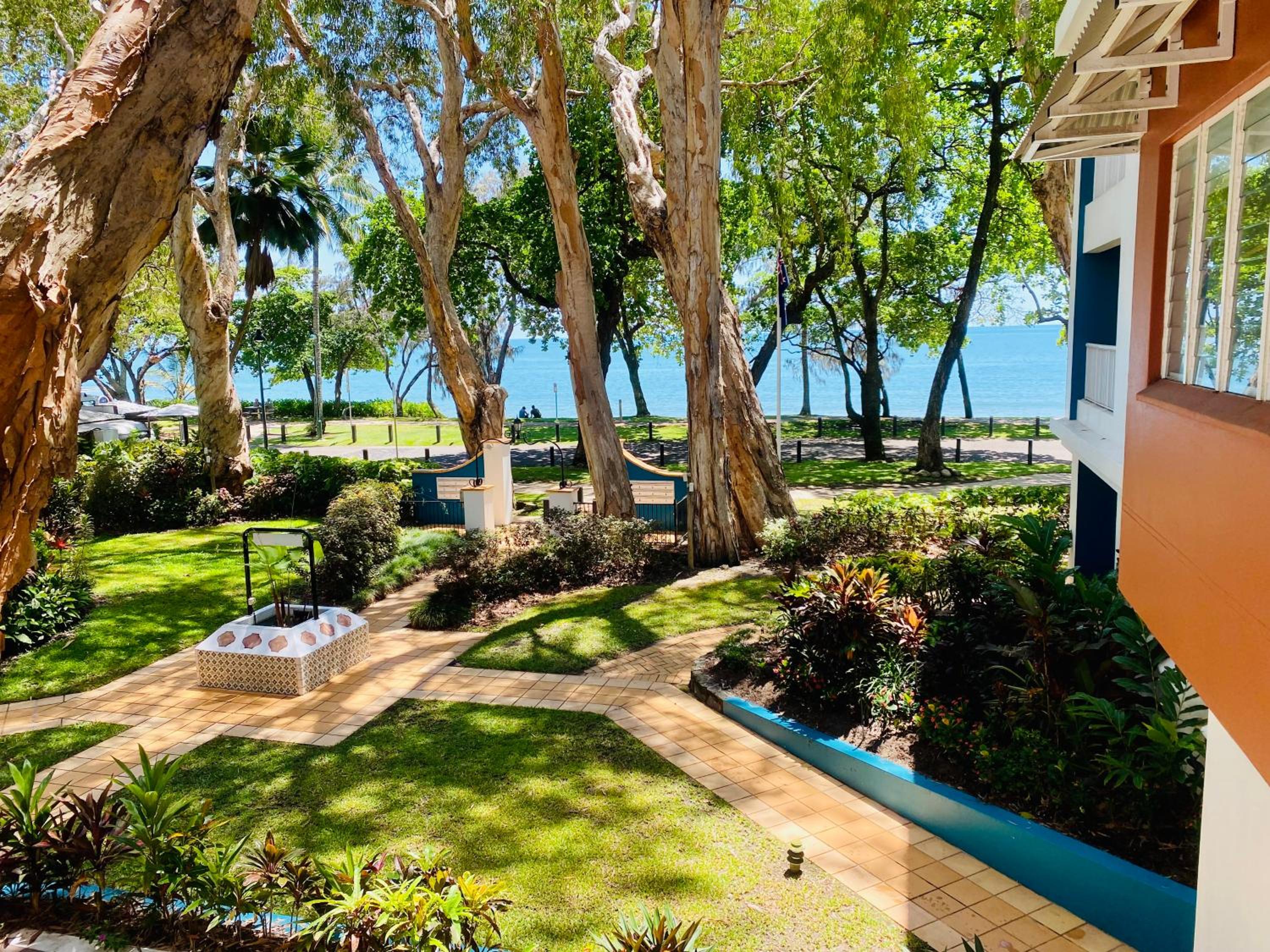 Two-Bedroom Apartment with Beach View - Photo 23