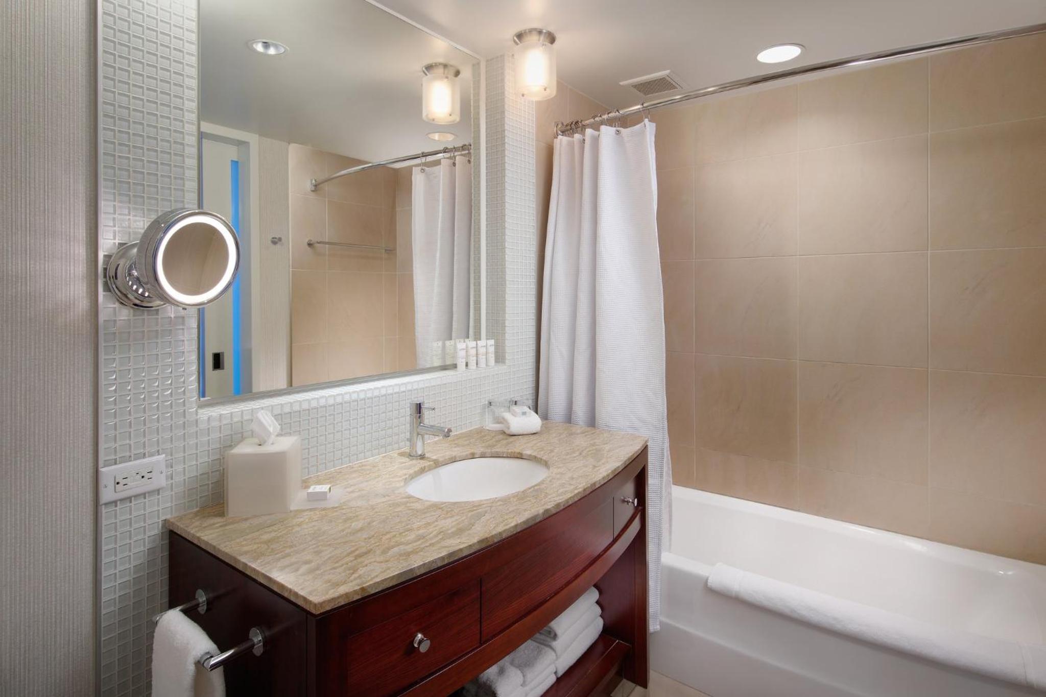 Standard Room - Photo 7