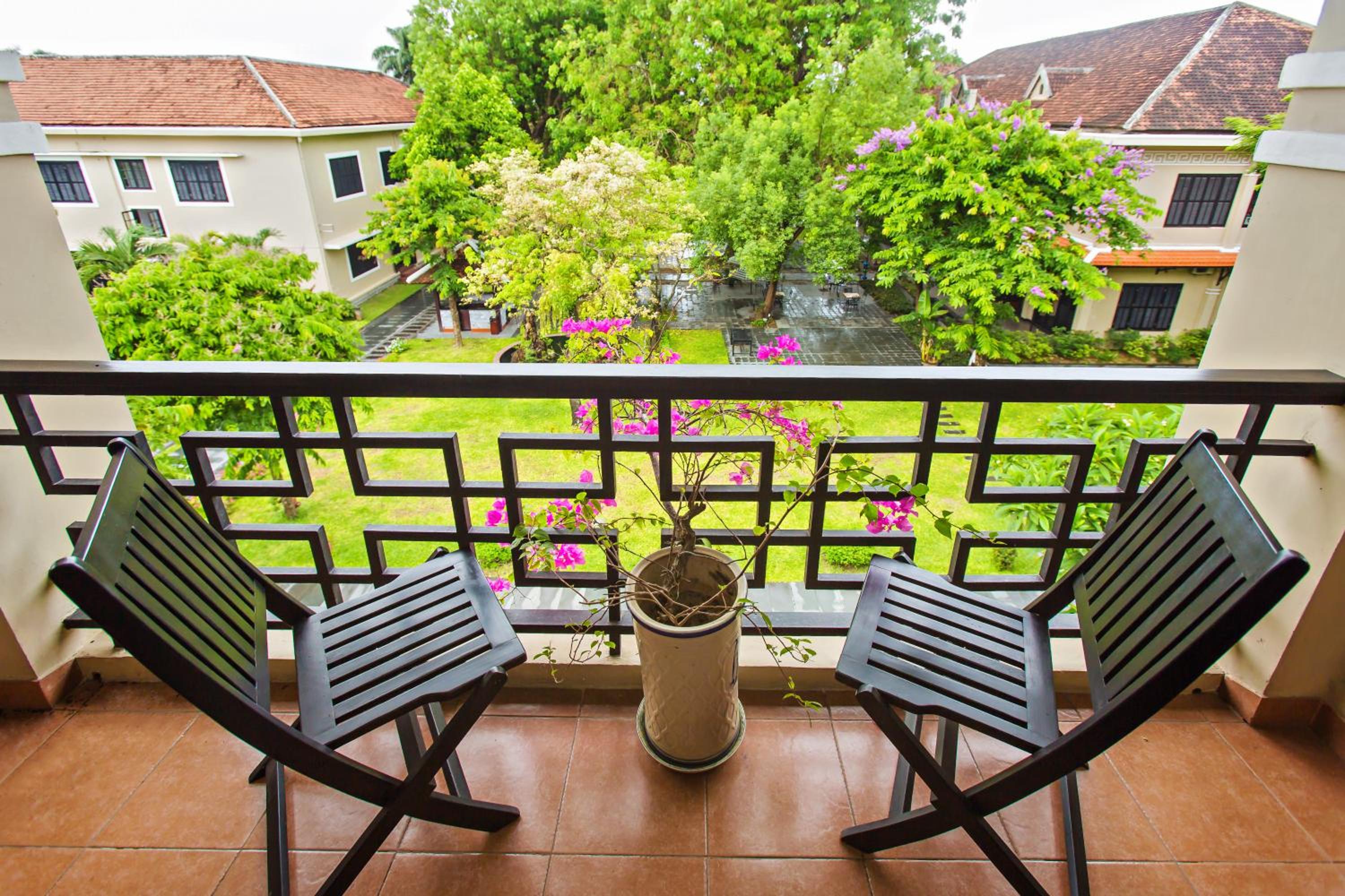 Superior with Pool/Garden/City View - Photo 14