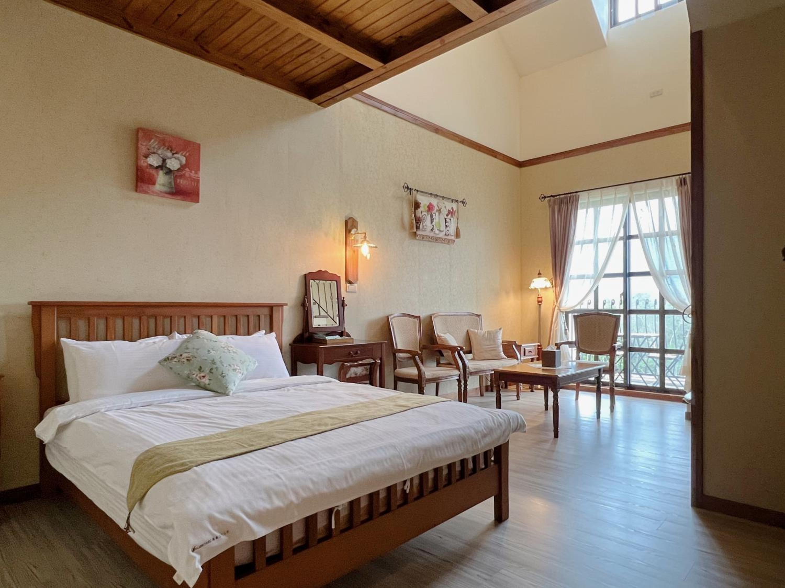 Quadruple Room with Mountain View