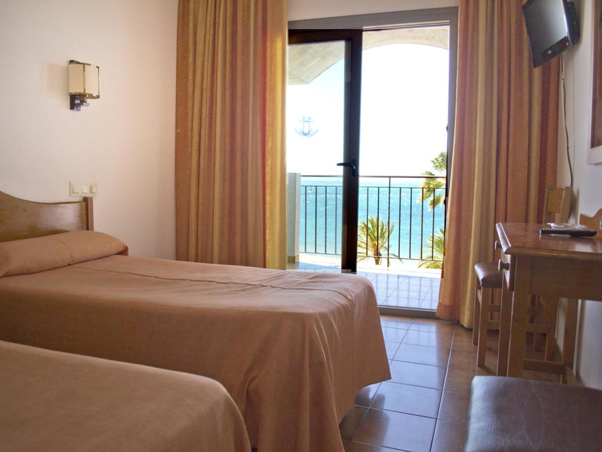 Habitación Doble con Vista al Mar