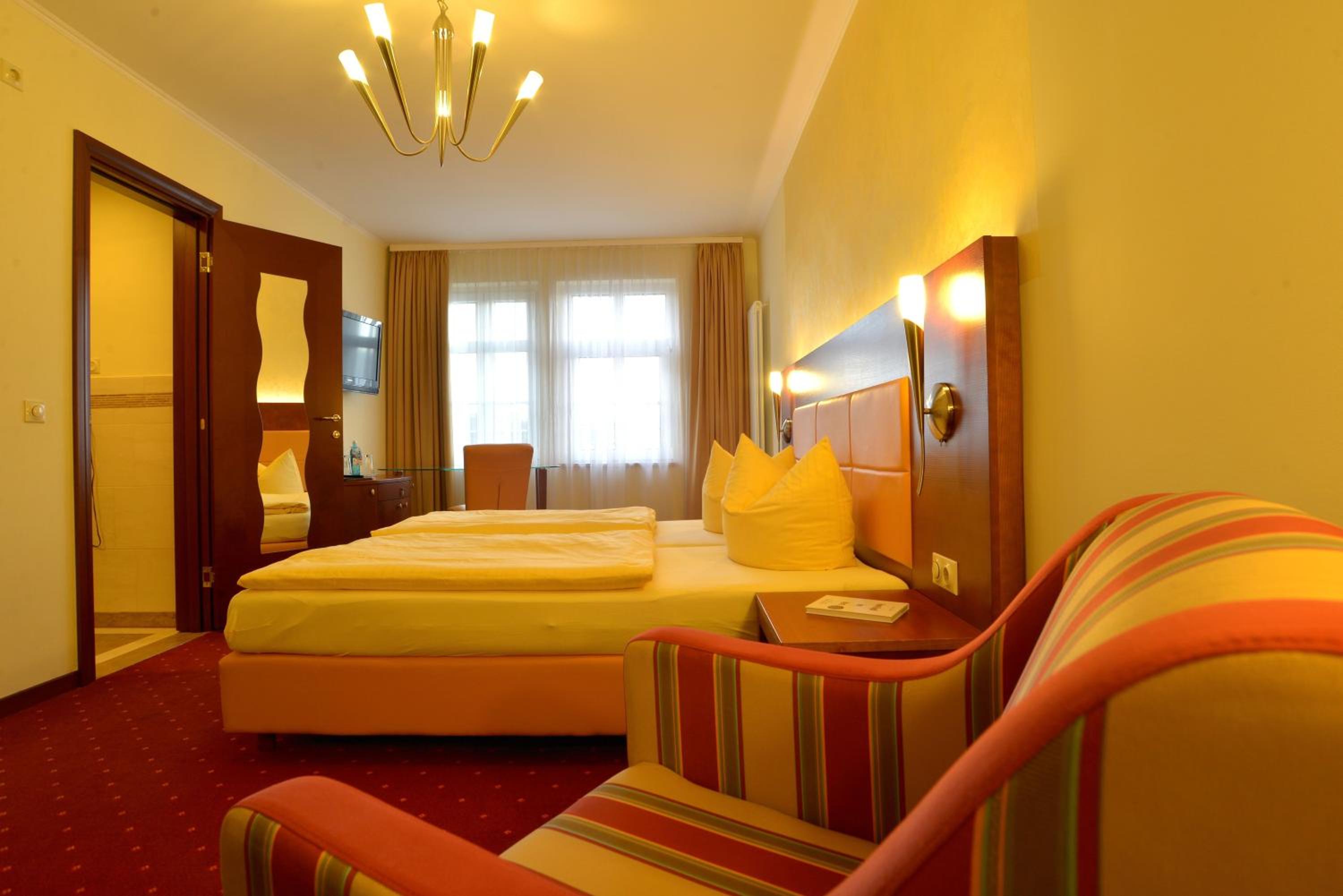 Comfort Double Room - Photo 16