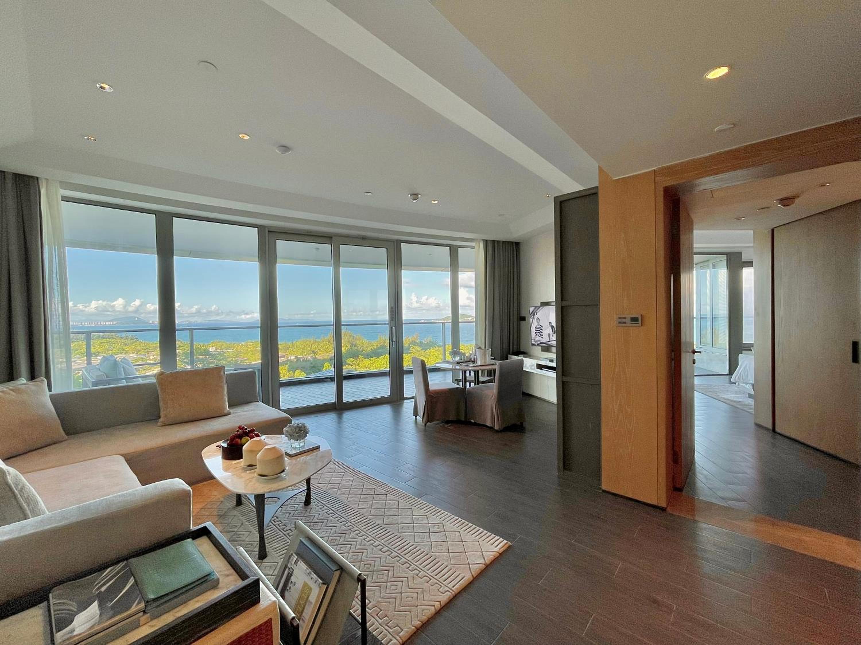 Ocean View Two-bedroom Suite (connecting)