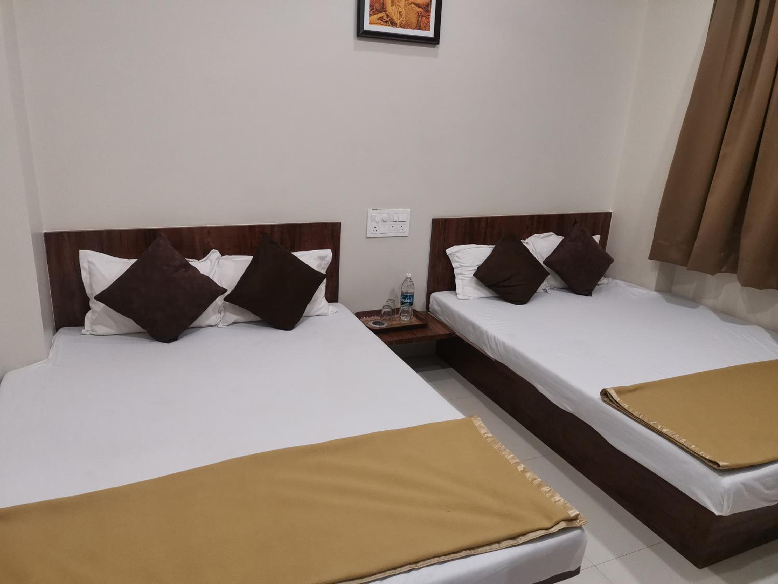 Premium Quadruple Room