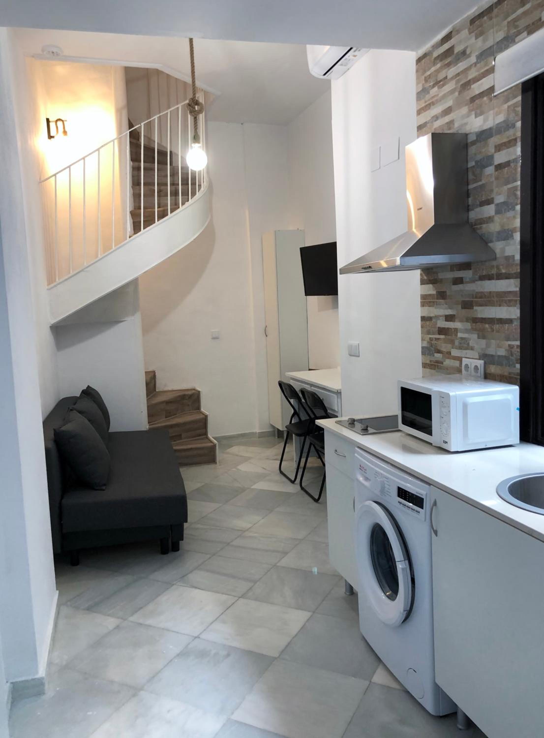 Maisonette photo 3