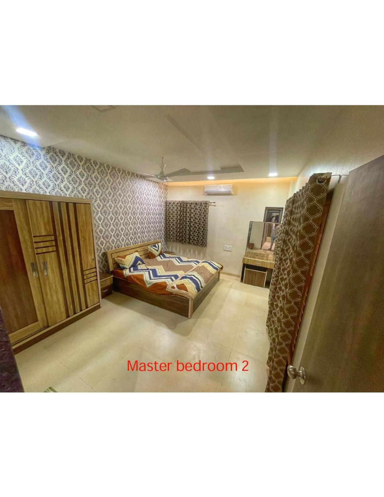 Villa photo 1