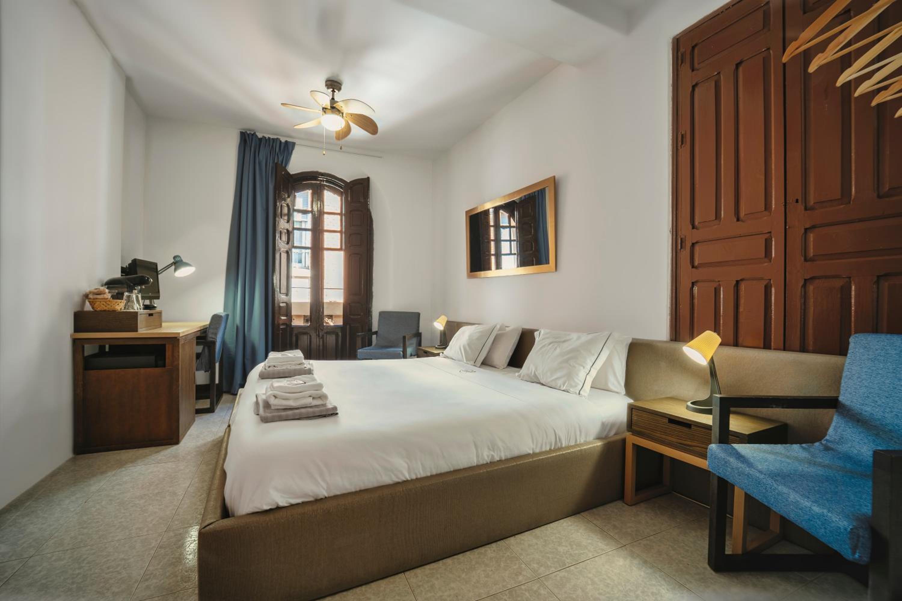 Quadruple Room with Private External Bathroom - Photo 3