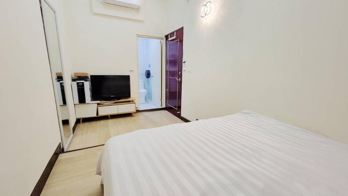 Economy Double Room photo 2