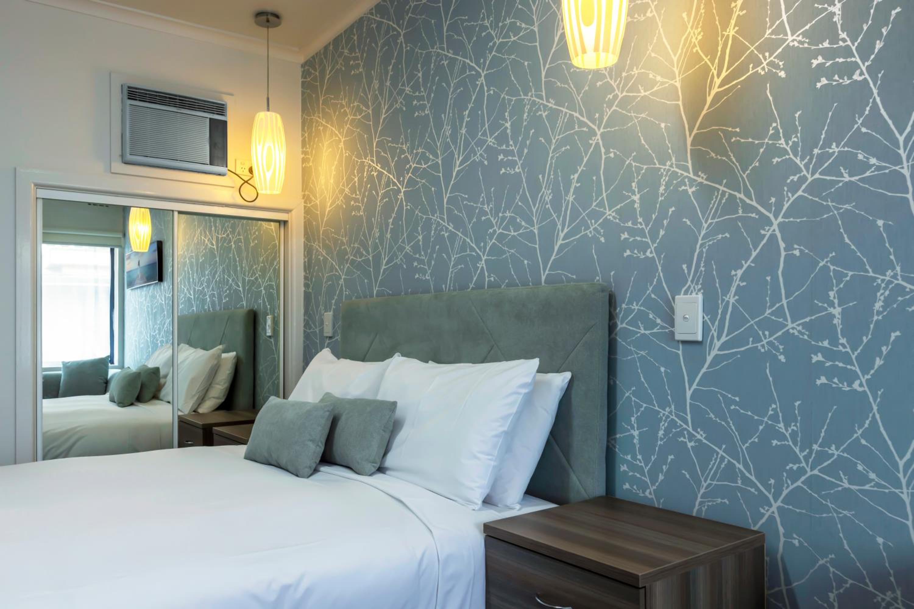 Spa Room photo 2