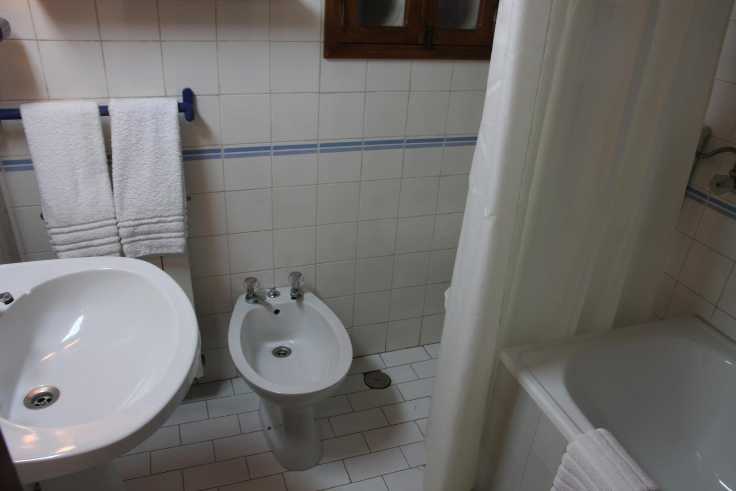 Two-Bedroom Apartment - Photo 13