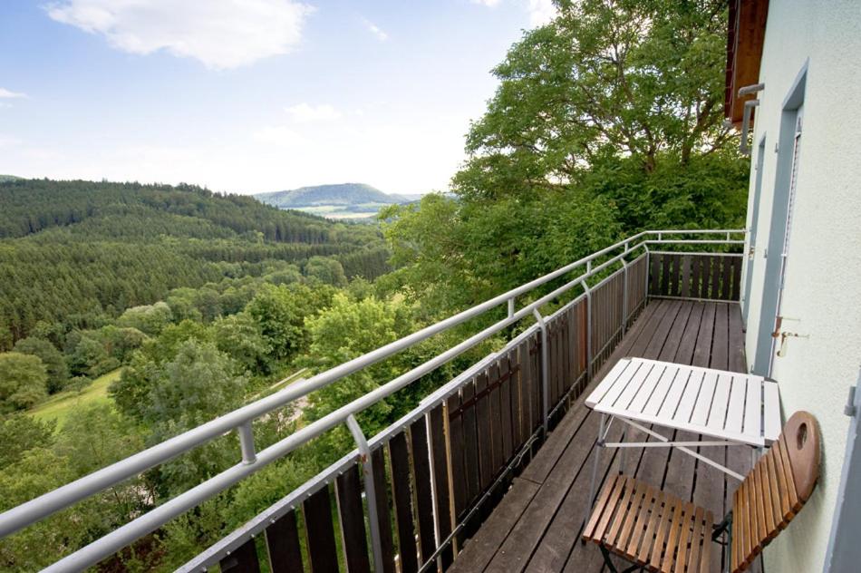 Apartment with Mountain View photo 3