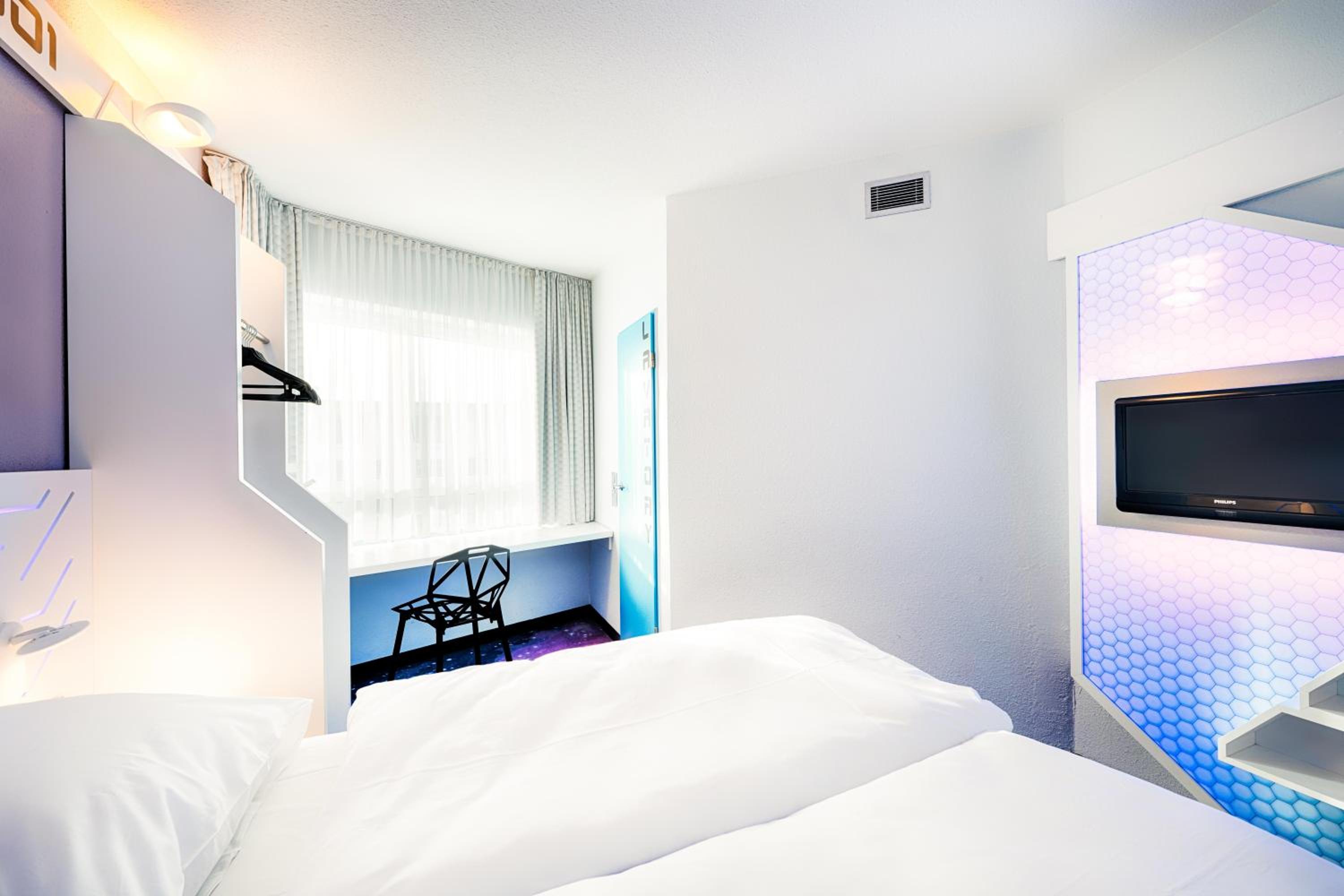 Double Room - Photo 4