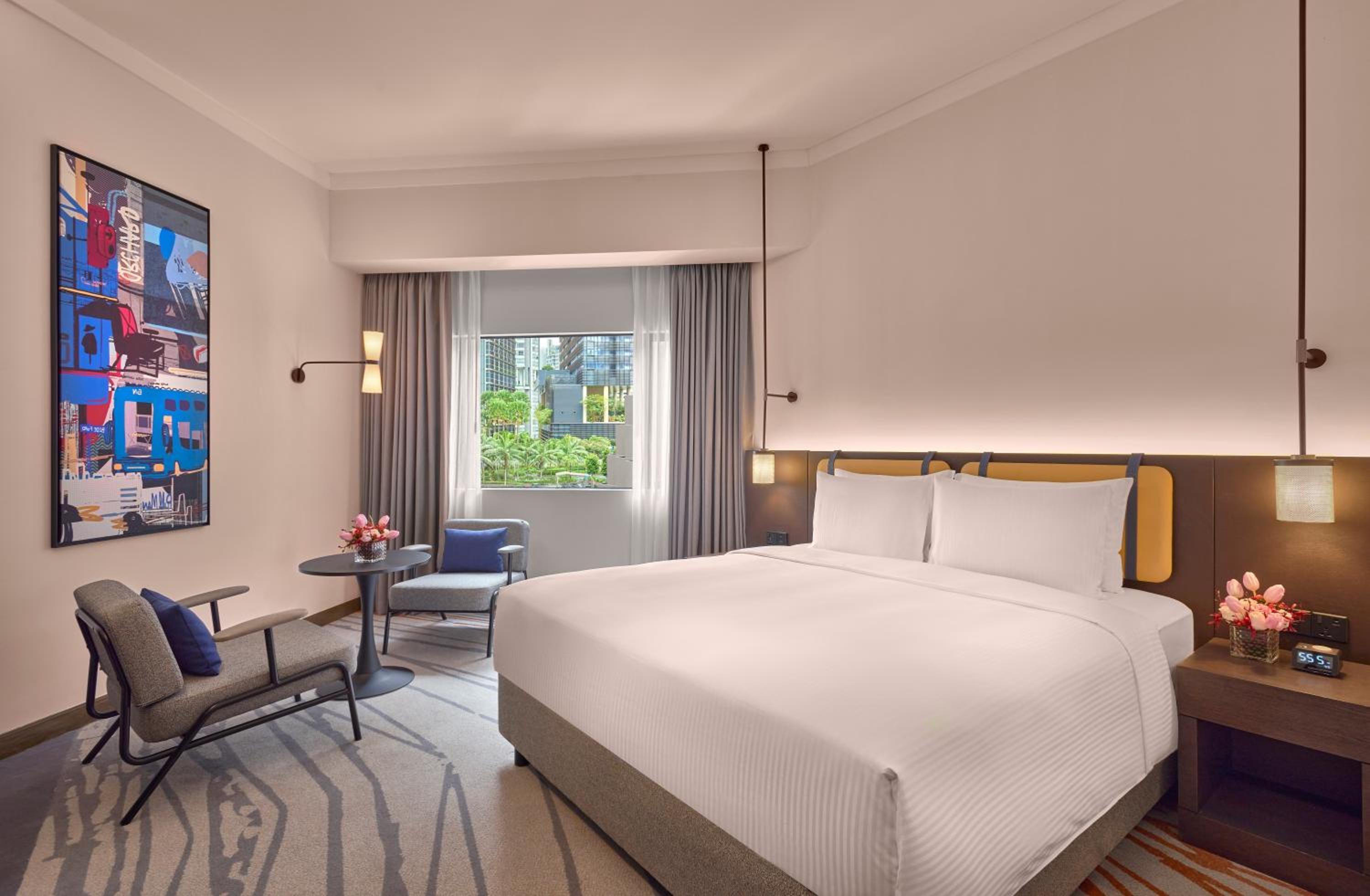Superior Room, 1 King Bed photo 3