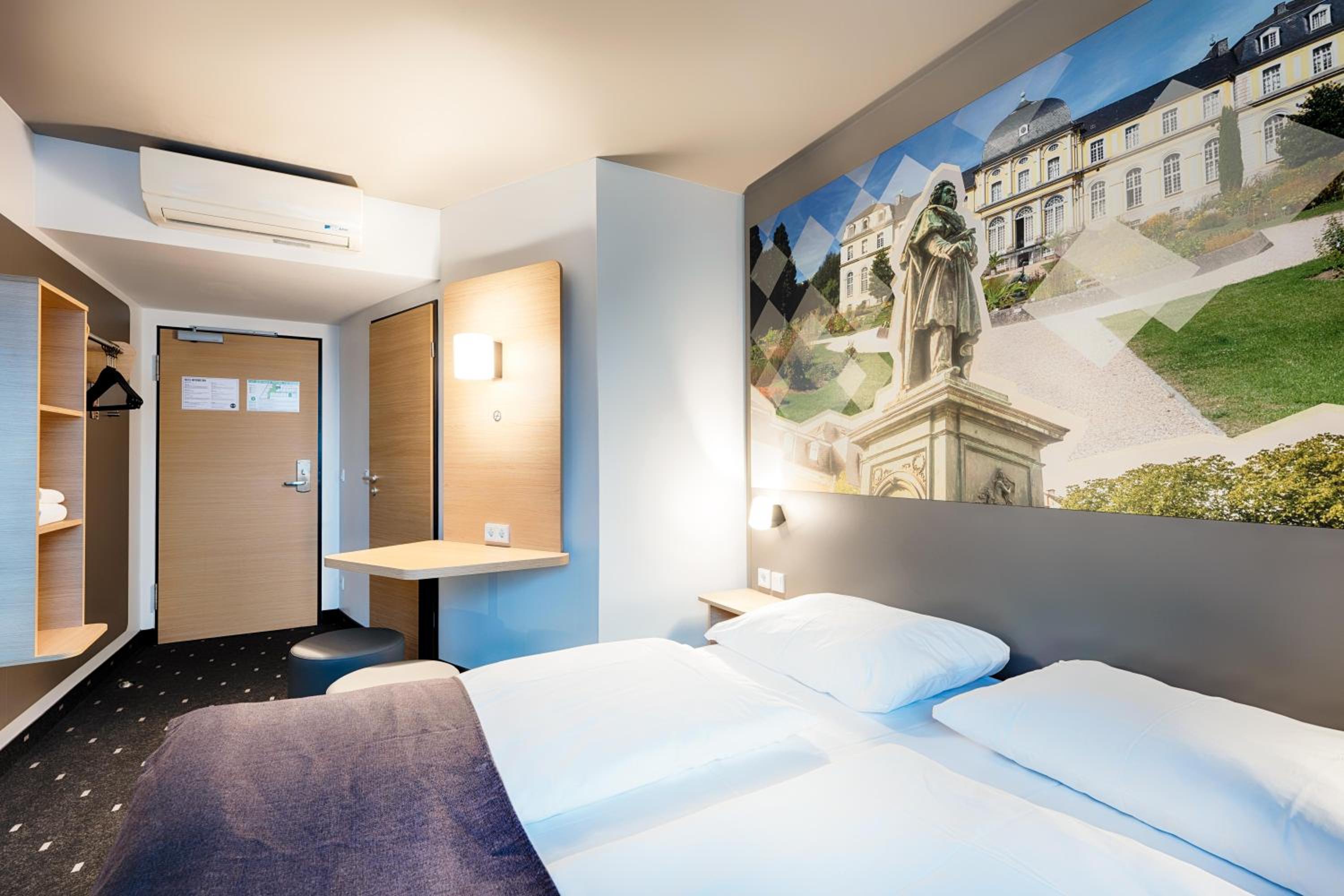 Double Room - Photo 3