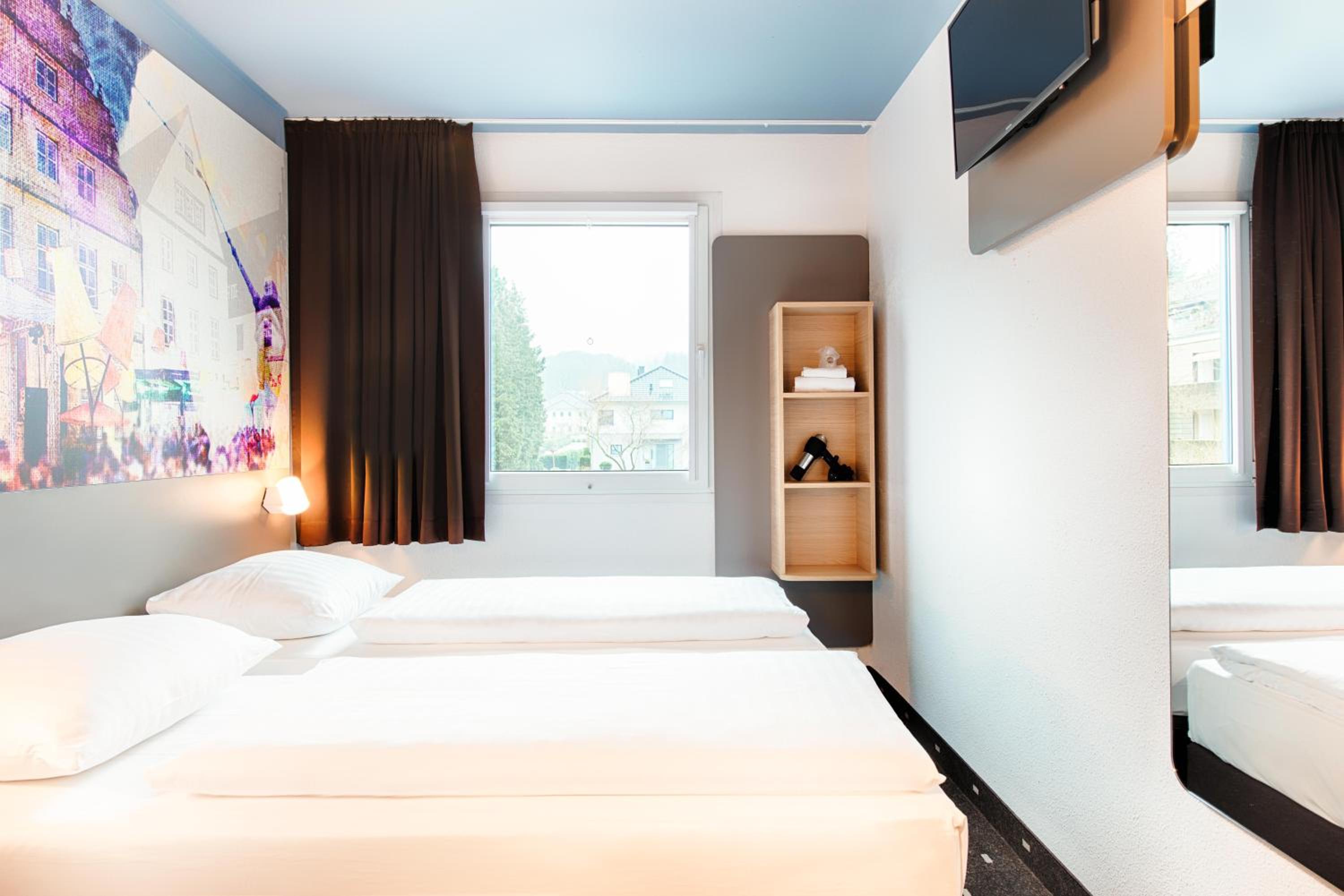 Twin Room - Photo 5