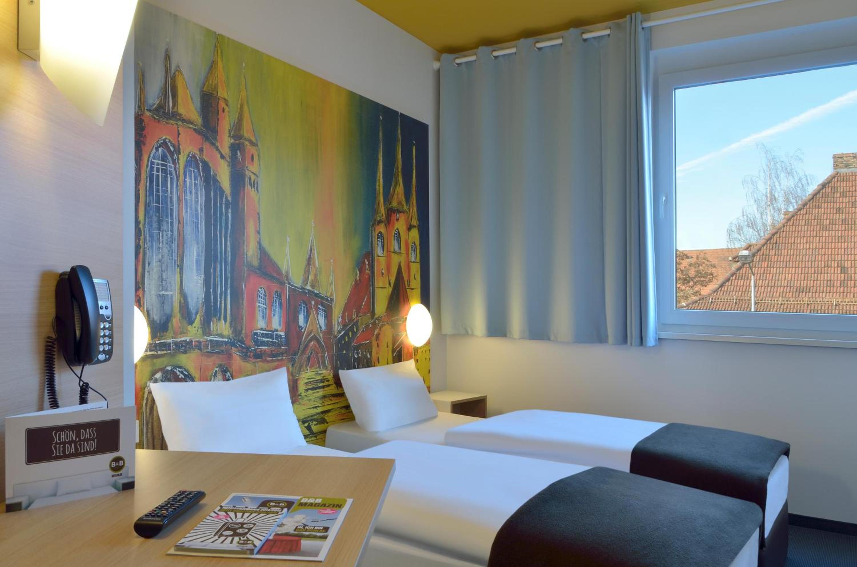 Twin Room - Photo 1