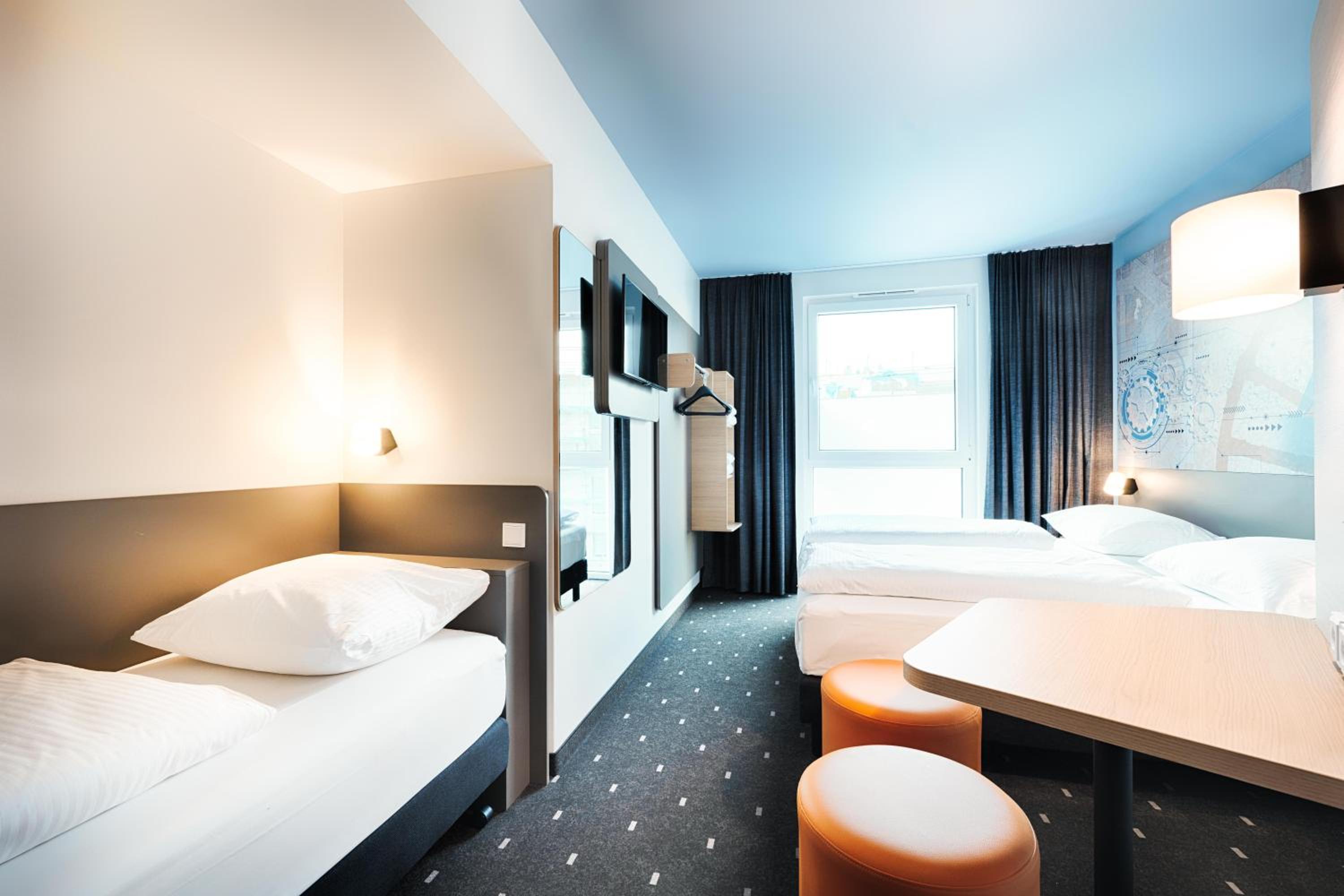 Triple Room - Photo 1