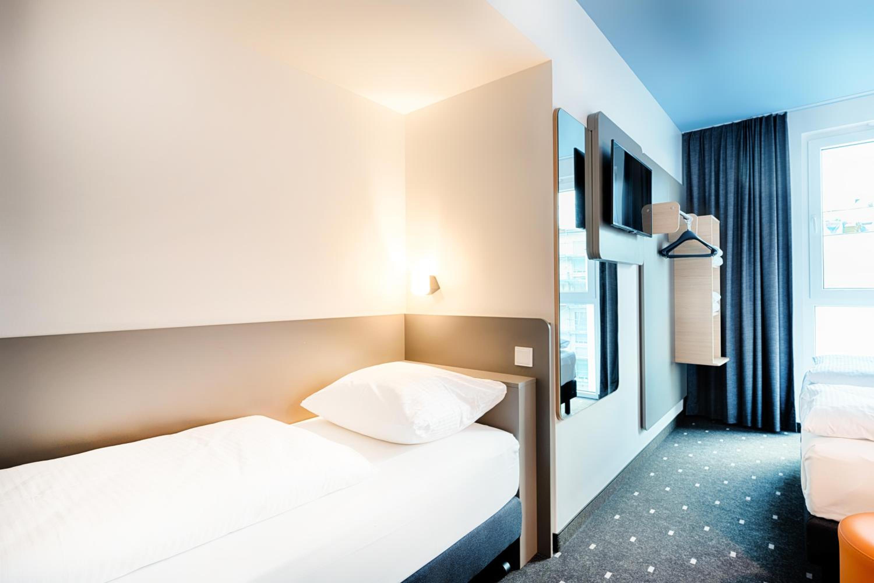 Triple Room - Photo 2