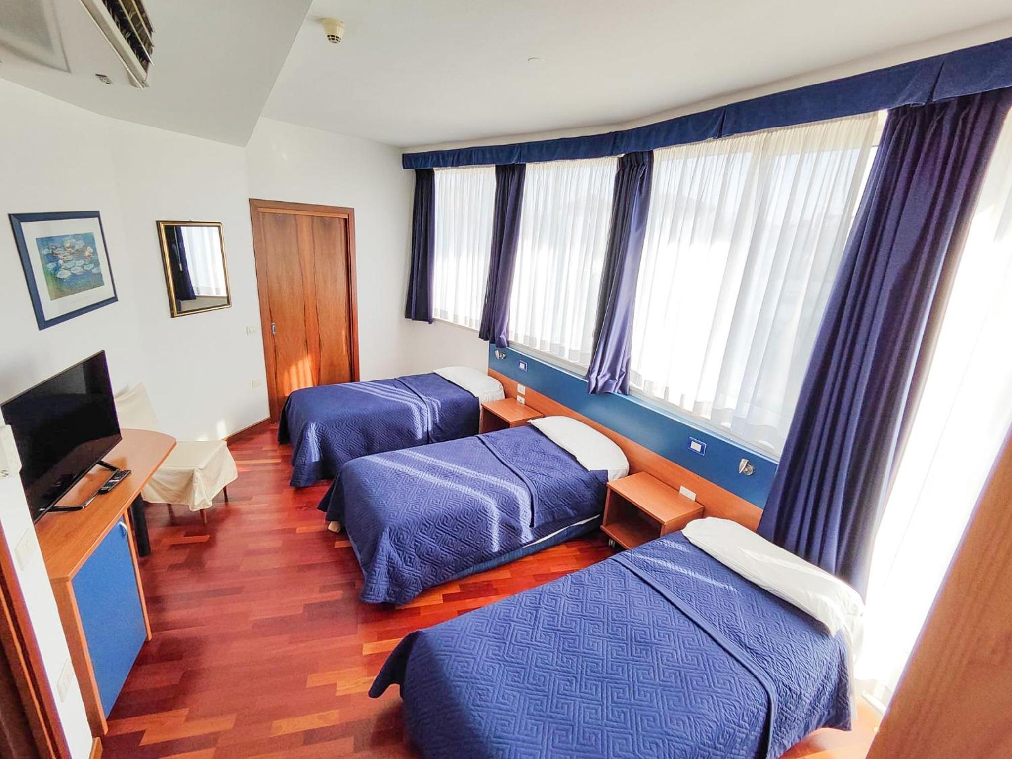 Triple Room - Photo 5