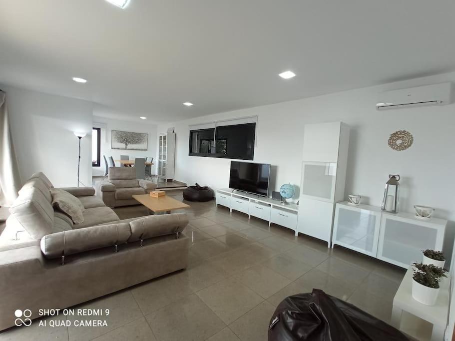 Villa de Tres Habitaciones