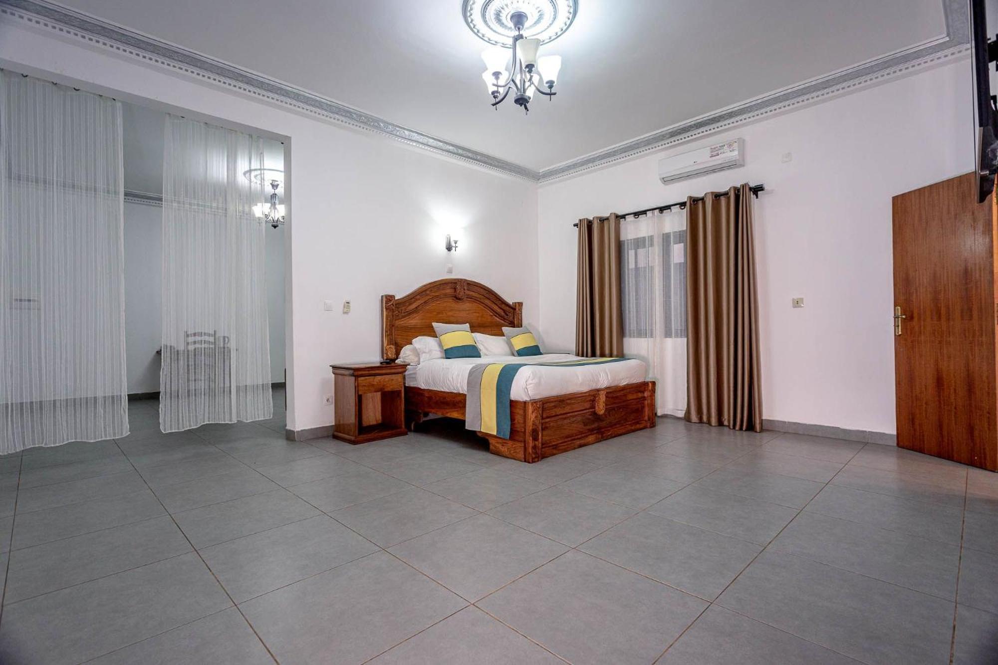 Executive Suite