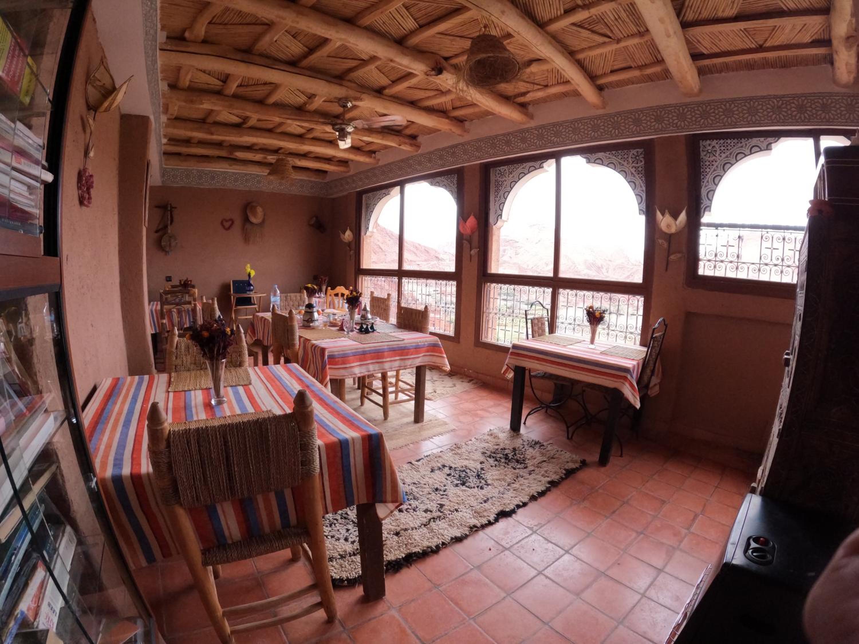 Double Room with Garden View - Photo 8