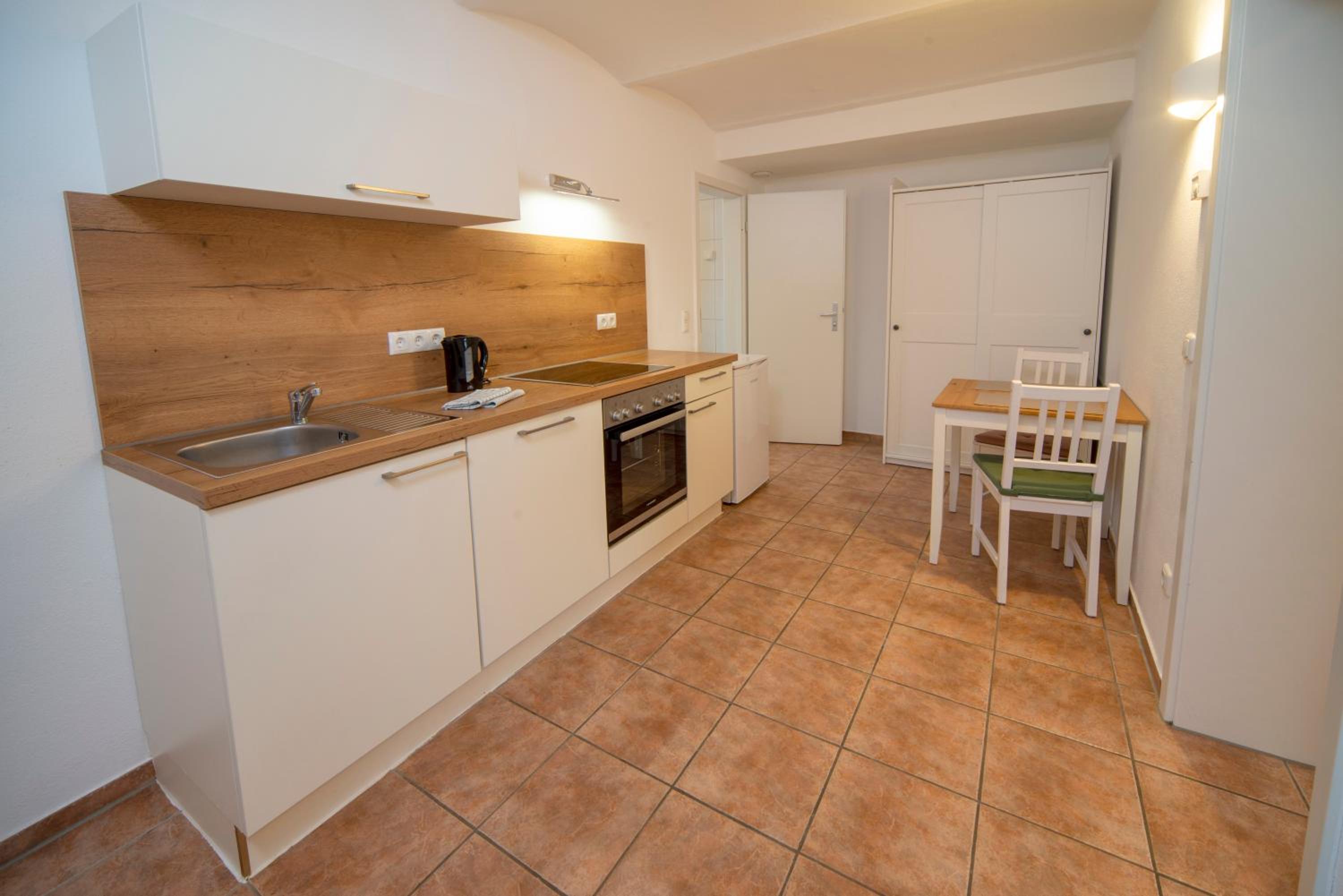 Double Room with Private Bathroom photo 3