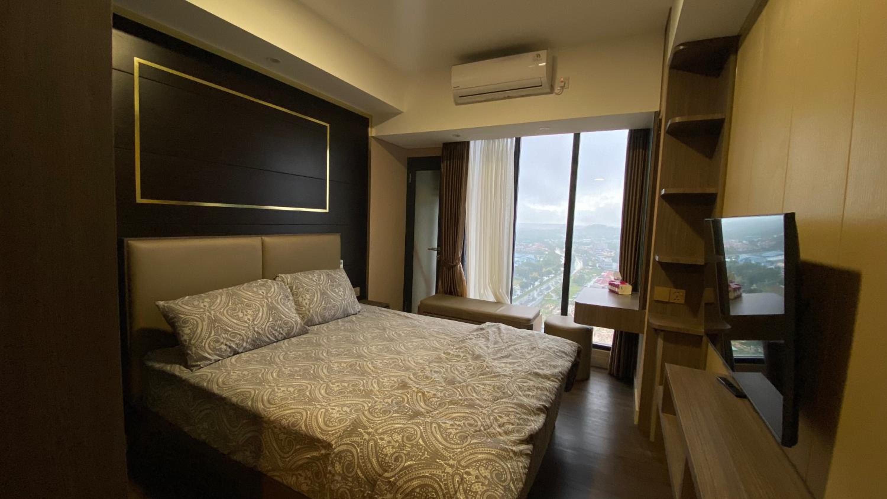 Studio Apartment photo 1
